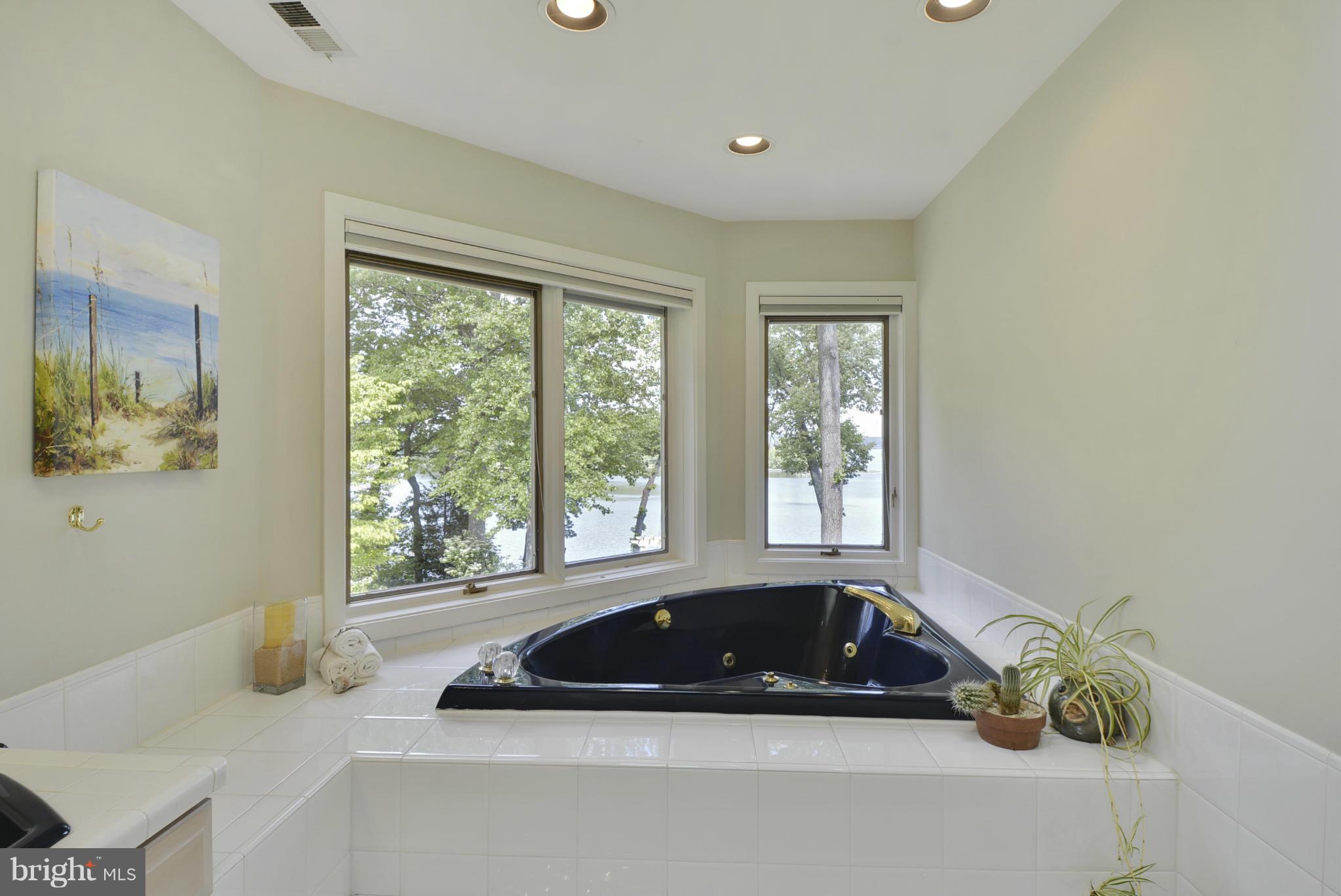 PALISADES PARK - Residential