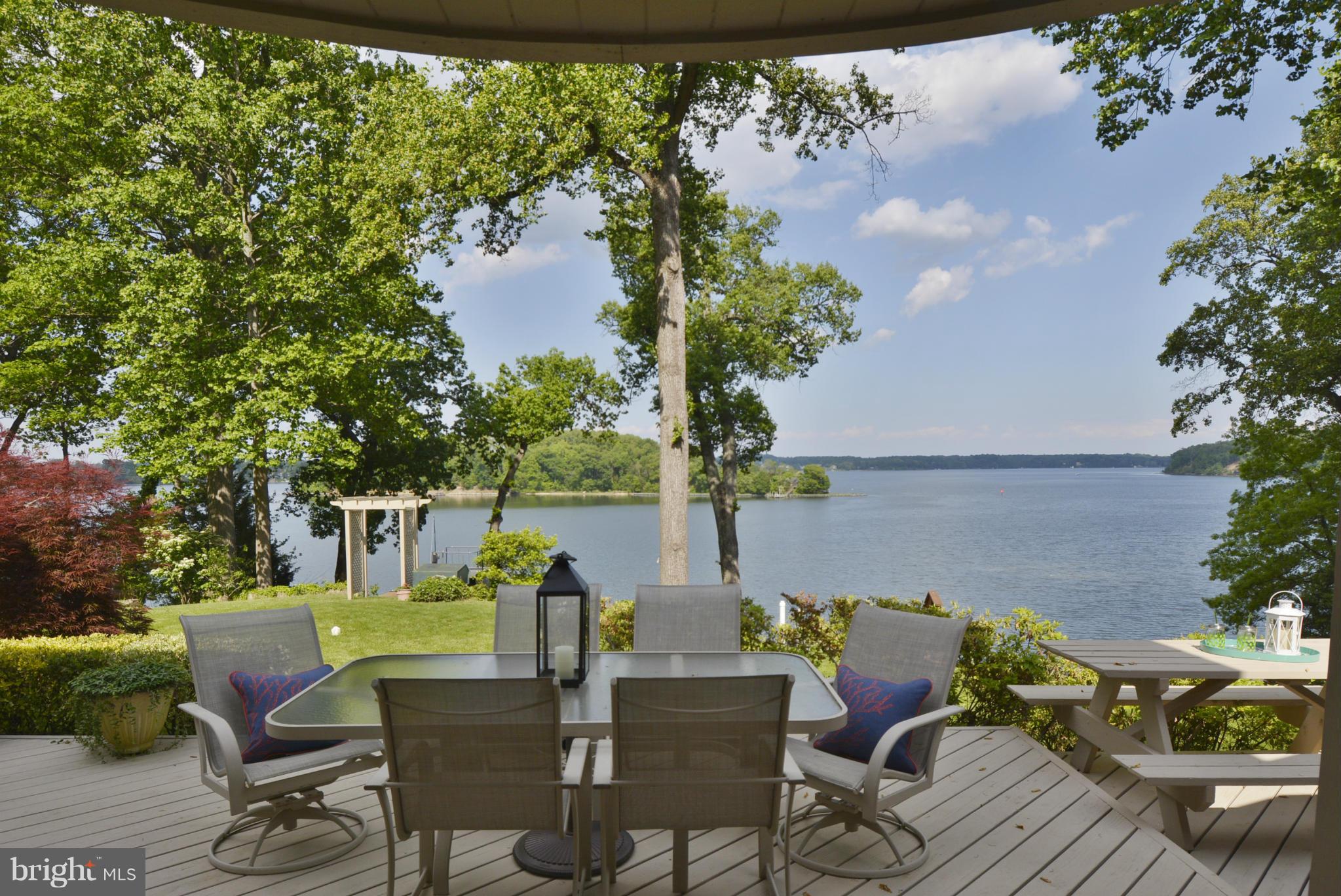 PALISADES PARK - Residential