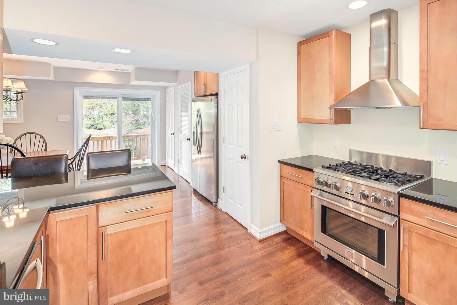 HILLWOOD - Residential