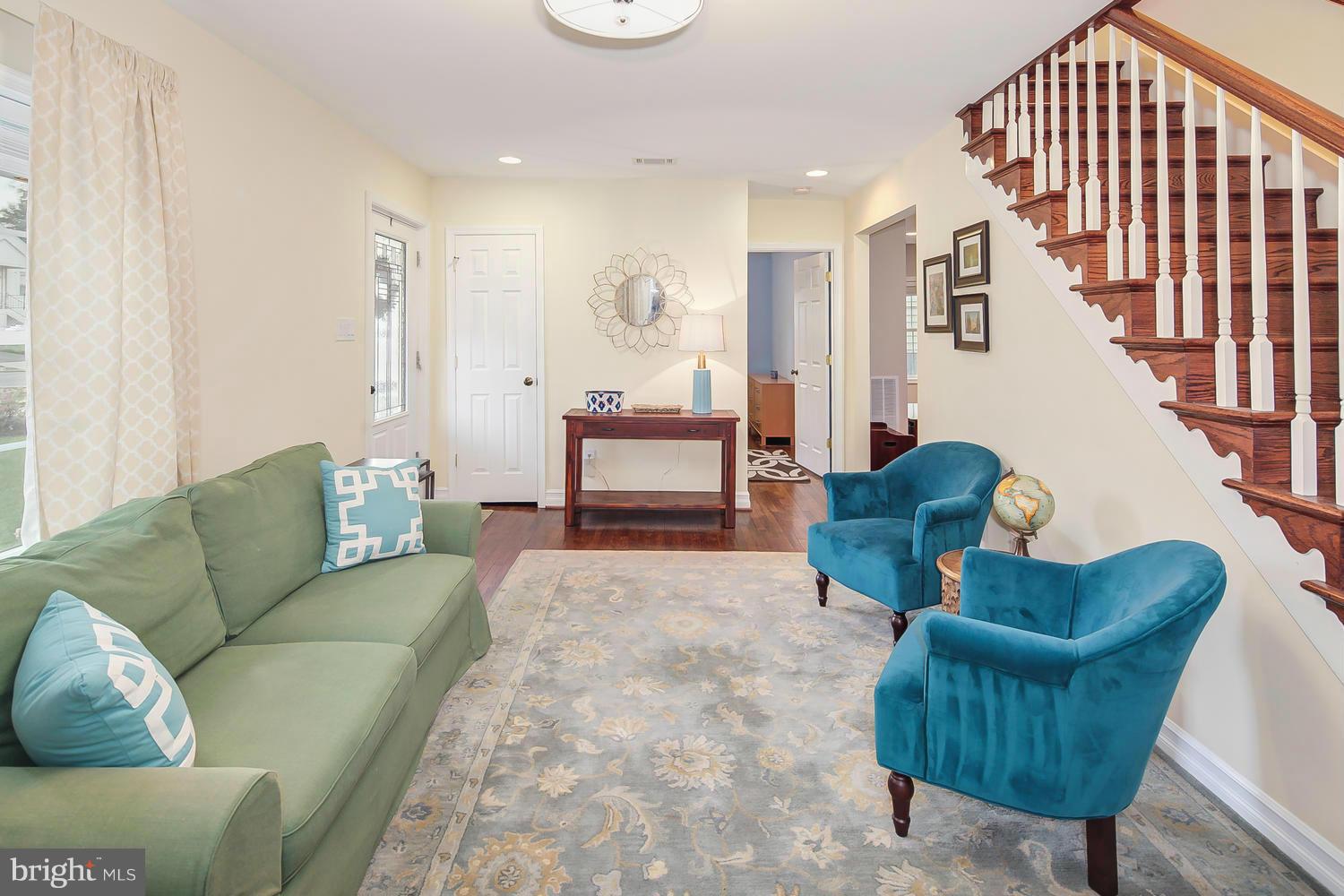 HILLWOOD - Residential