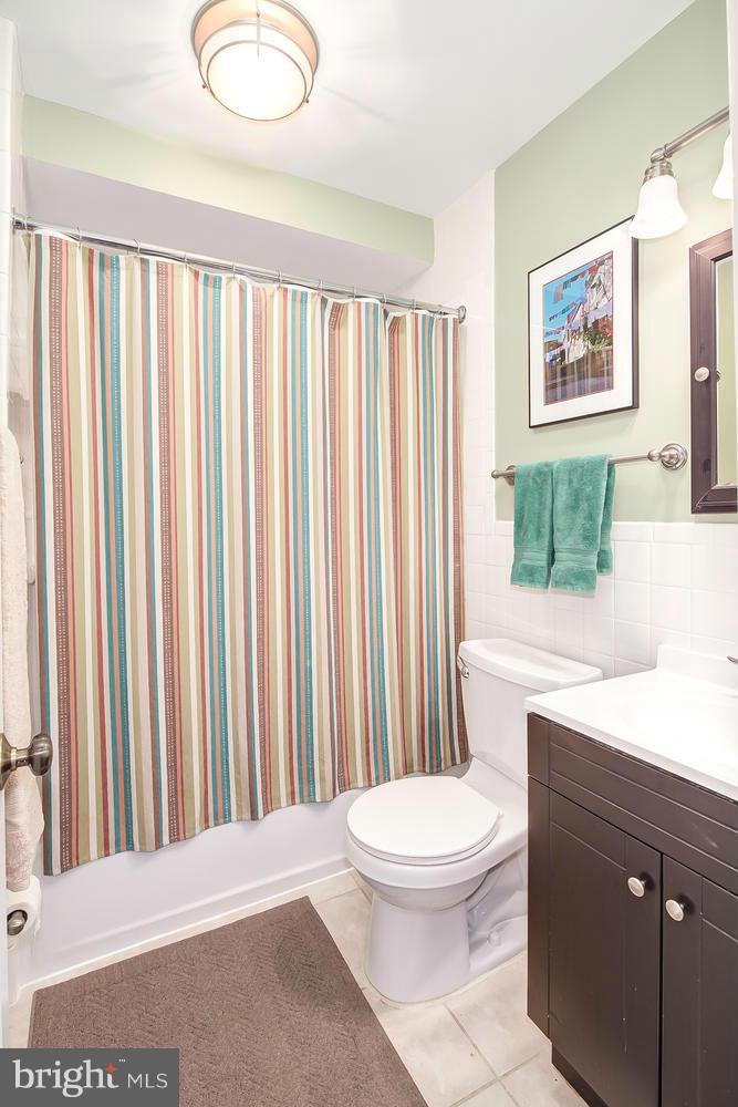 HILLWOOD - Residential