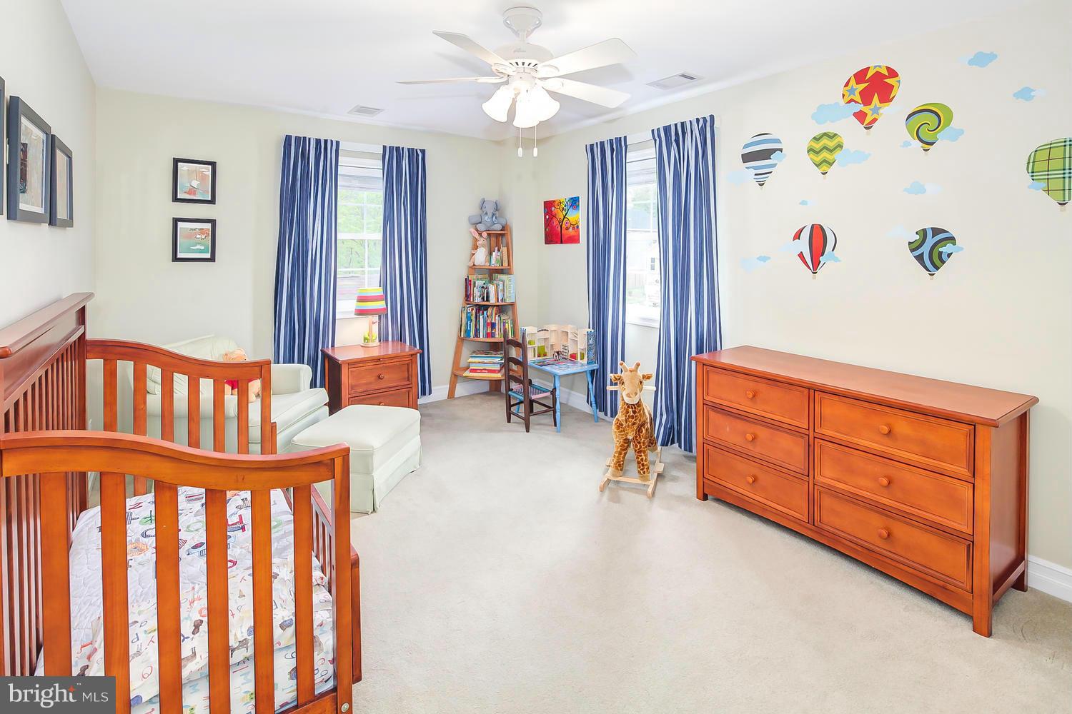 HILLWOOD - Residential