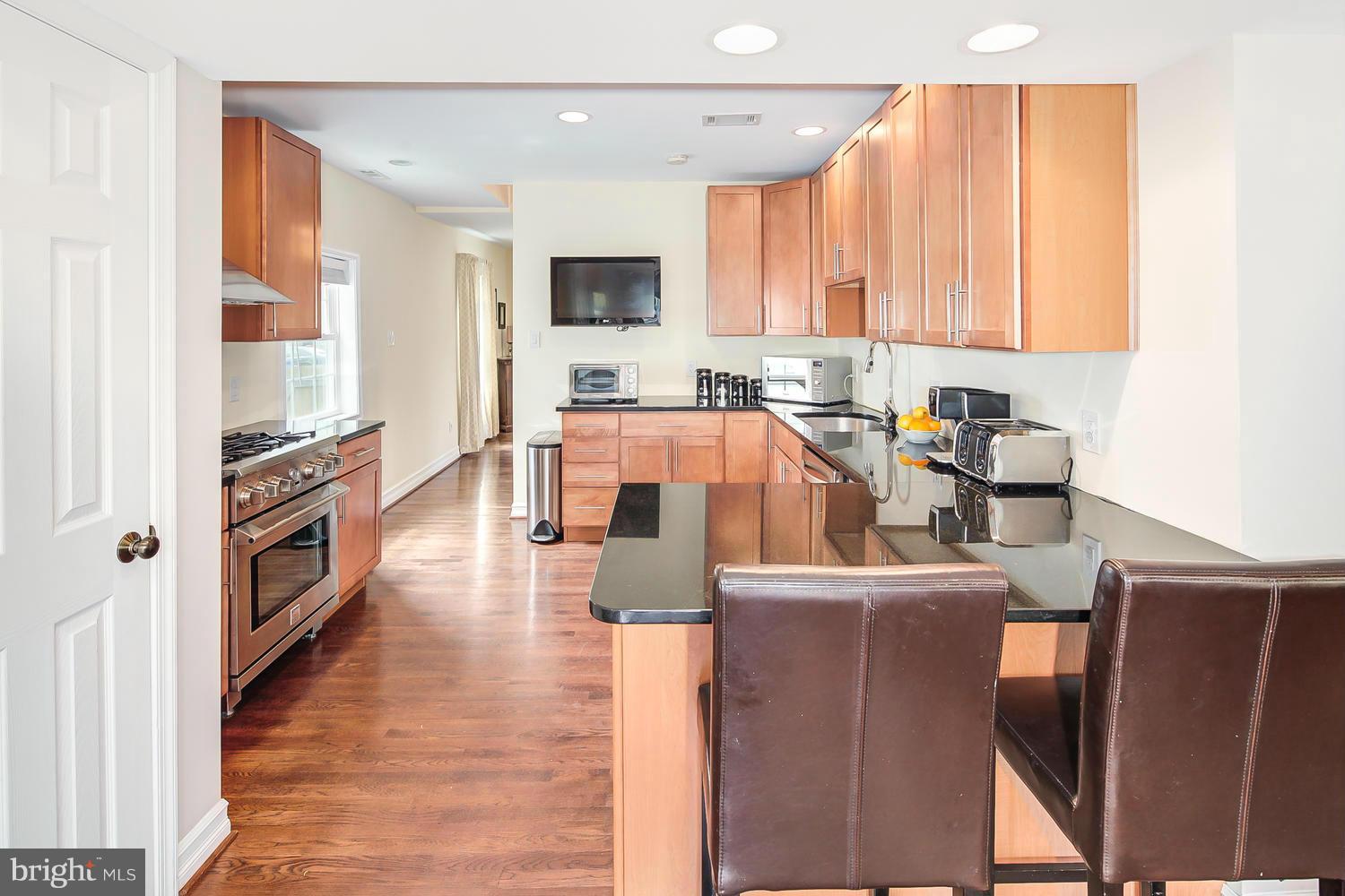 HILLWOOD - Residential