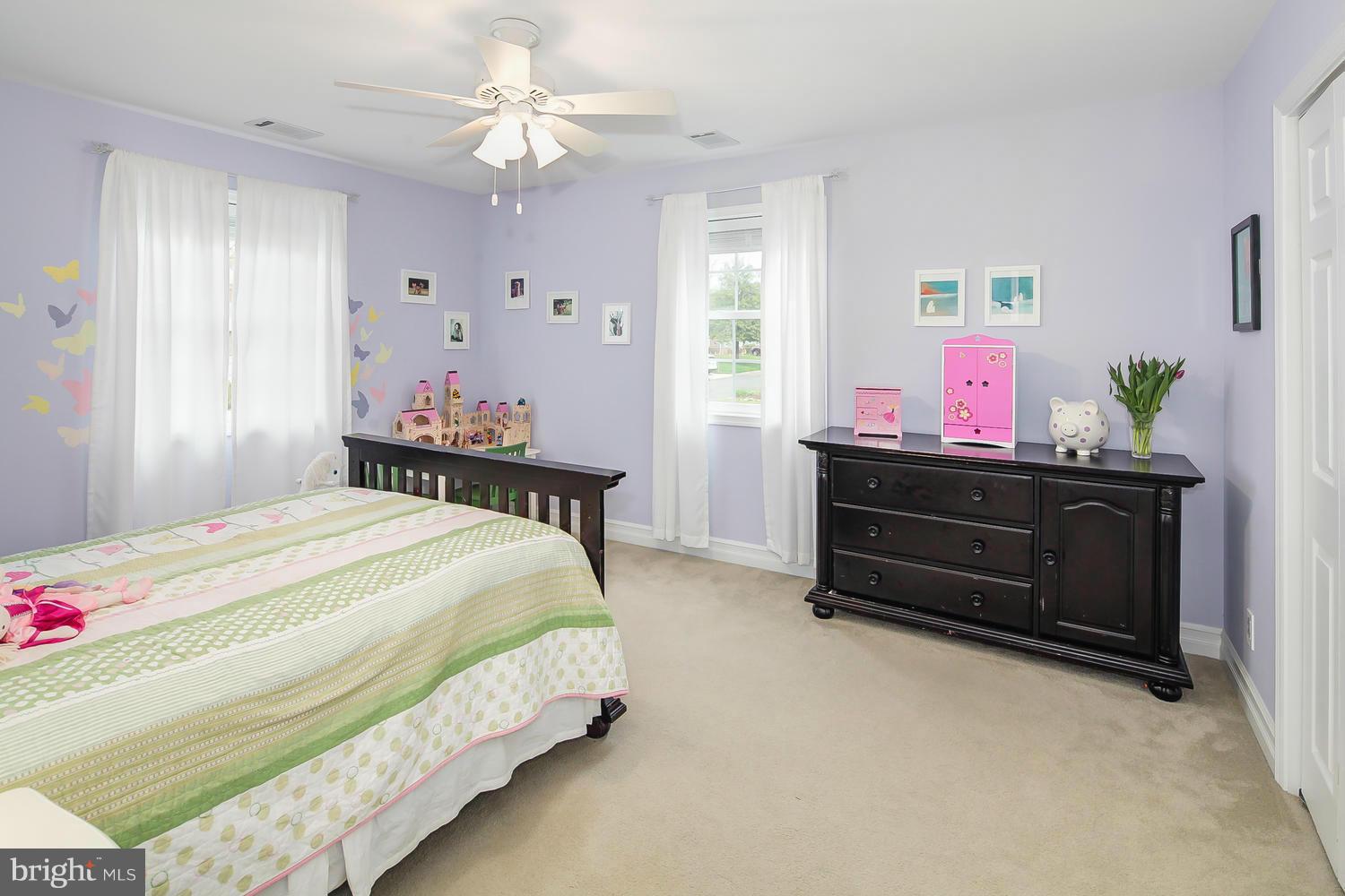 HILLWOOD - Residential