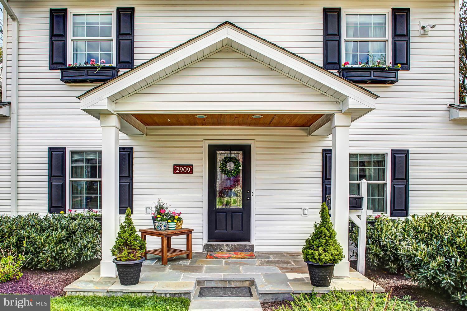 HILLWOOD - Residential