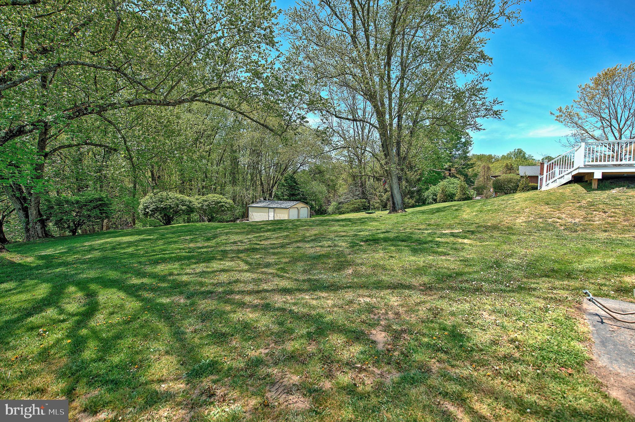 HIGH POINT MANOR - Residential