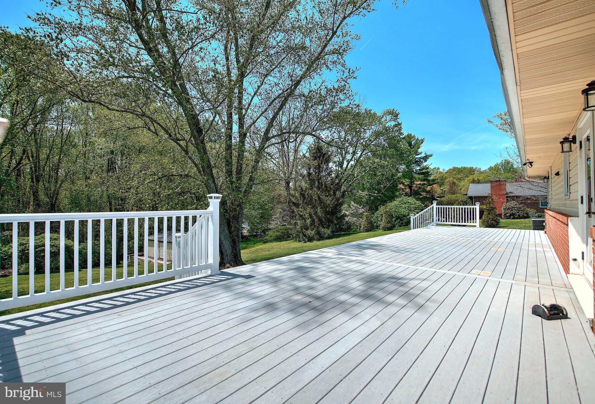 HIGH POINT MANOR - Residential