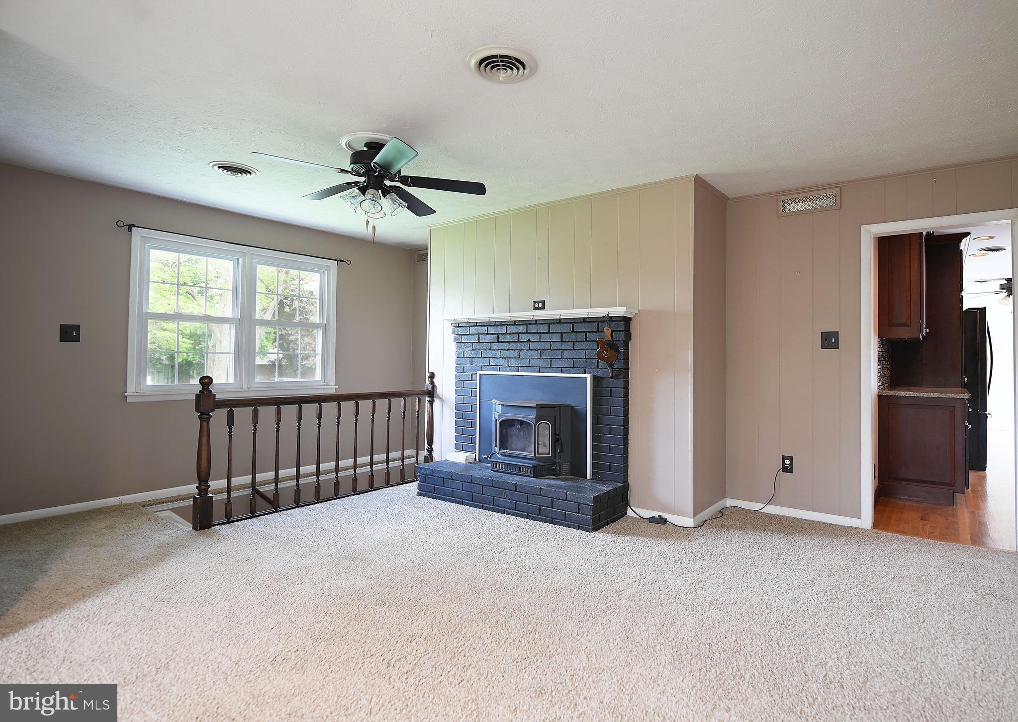 HIGH POINT MANOR - Residential