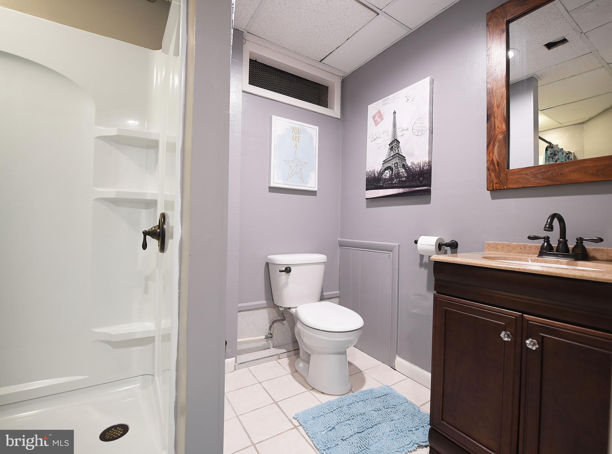 HIGH POINT MANOR - Residential