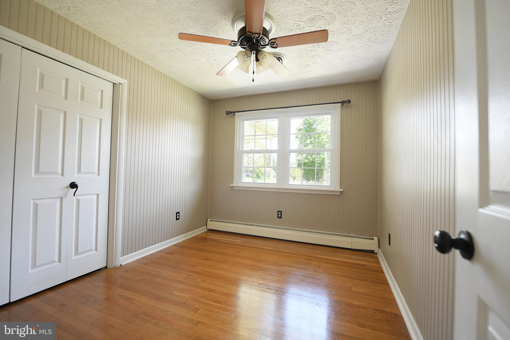 HIGH POINT MANOR - Residential