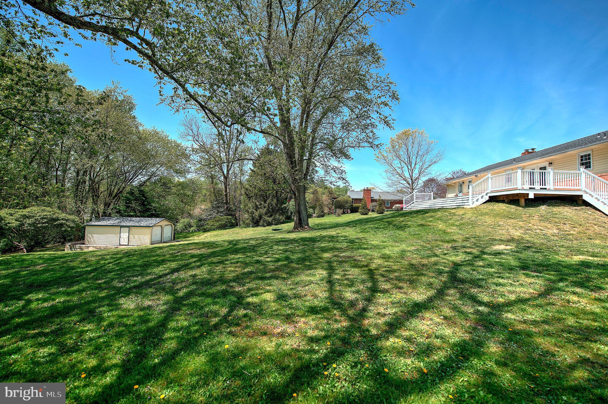 HIGH POINT MANOR - Residential