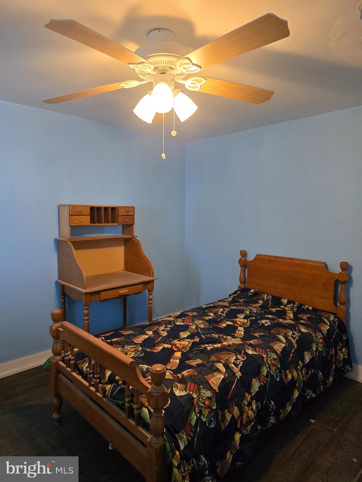 MOUNT CARMEL AREA - Residential