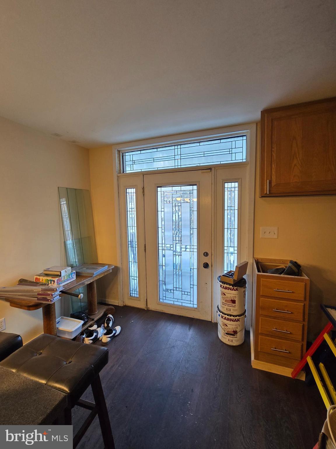 MOUNT CARMEL AREA - Residential