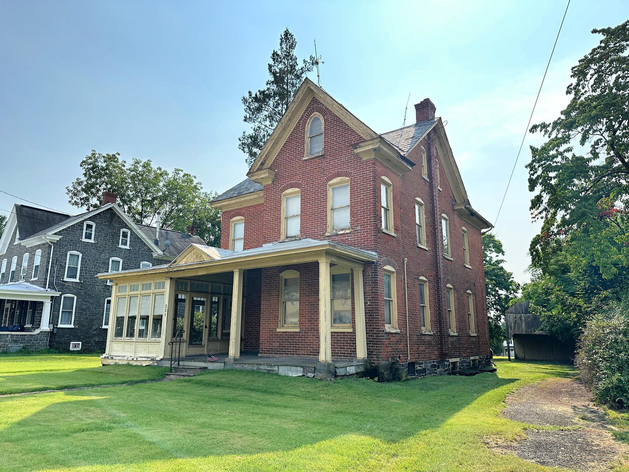 351 MAIN STREET