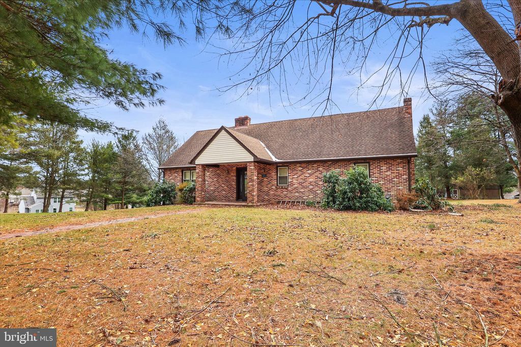 Photo of 521 Windy Hill Road, NEW FREEDOM, PA 17349 (MLS # PAYK2094700)