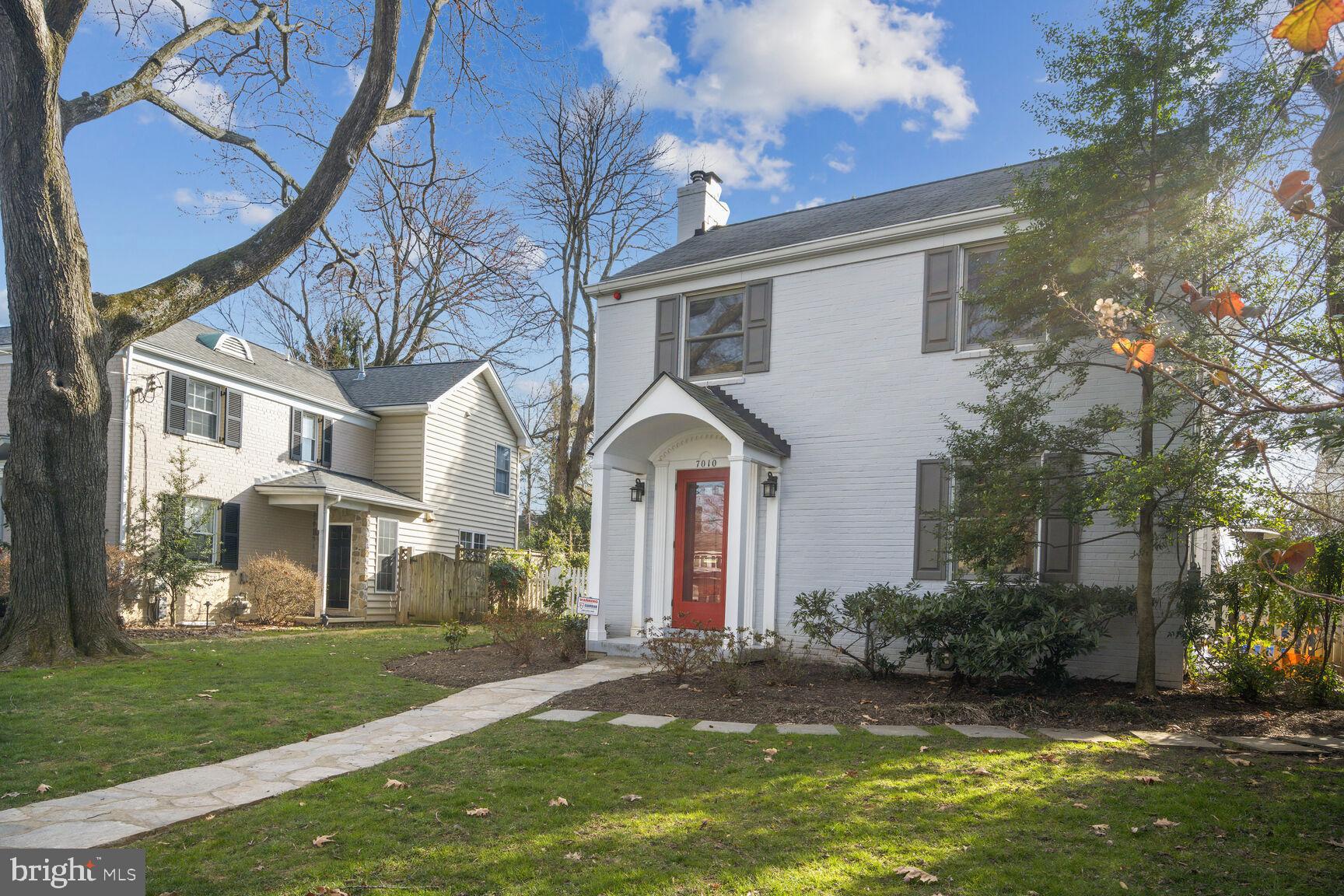 BRADLEY VILLAGE - Residential