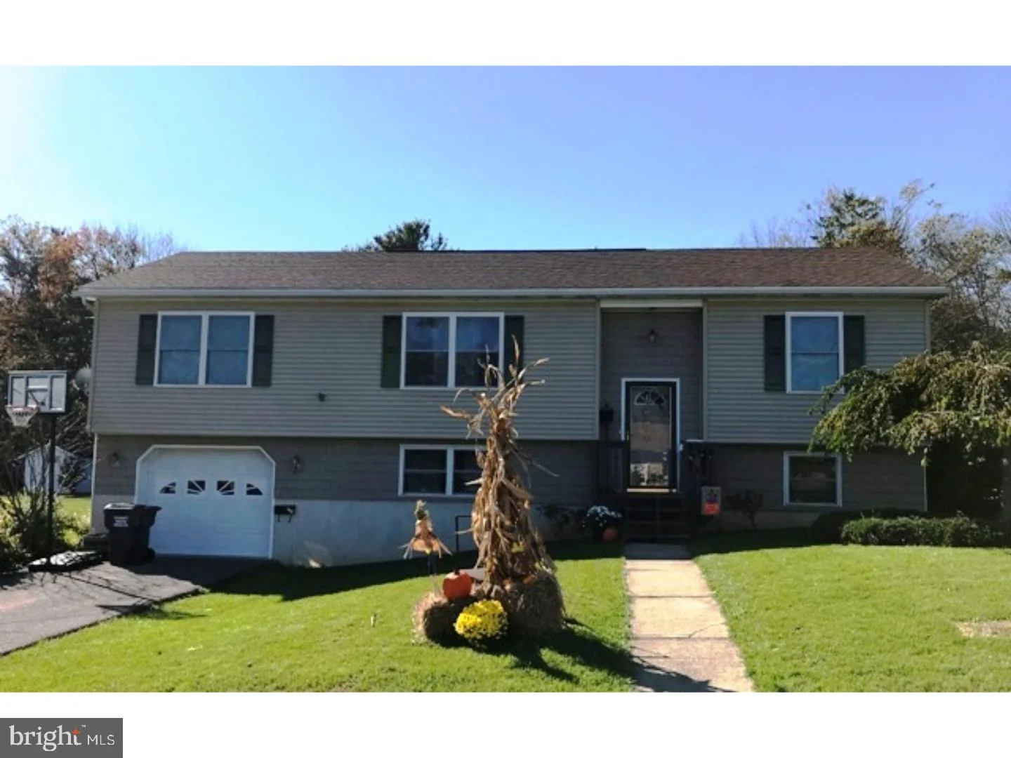 490 N 8th Street, Lehighton, PA 18235