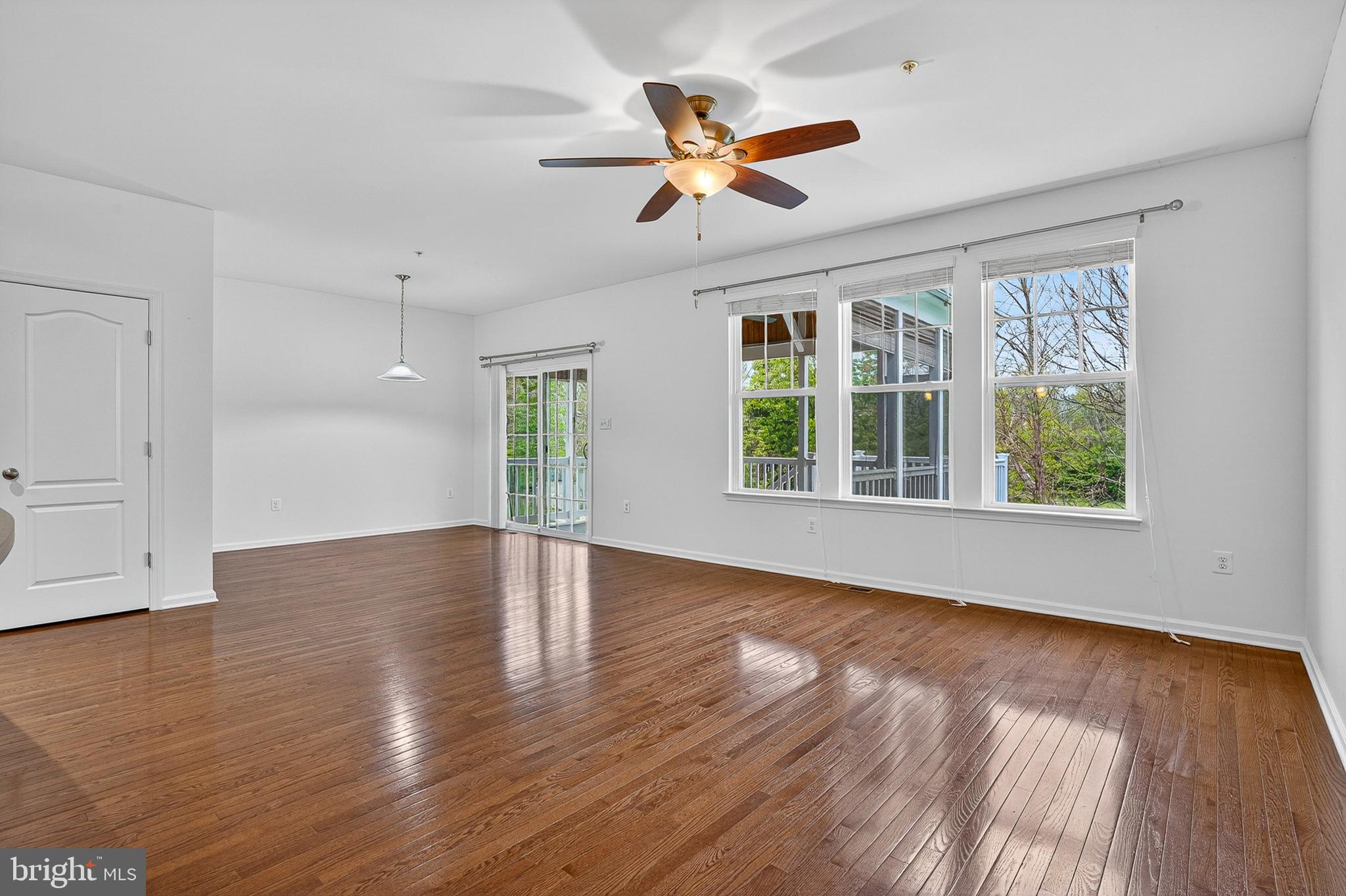 CLOVER RIDGE - Residential