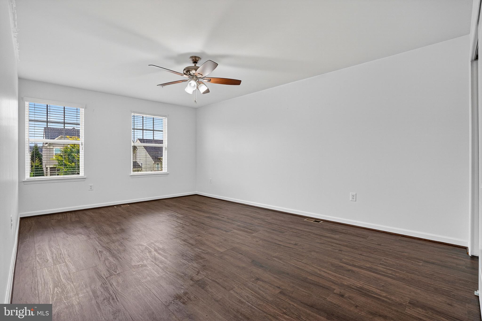 CLOVER RIDGE - Residential