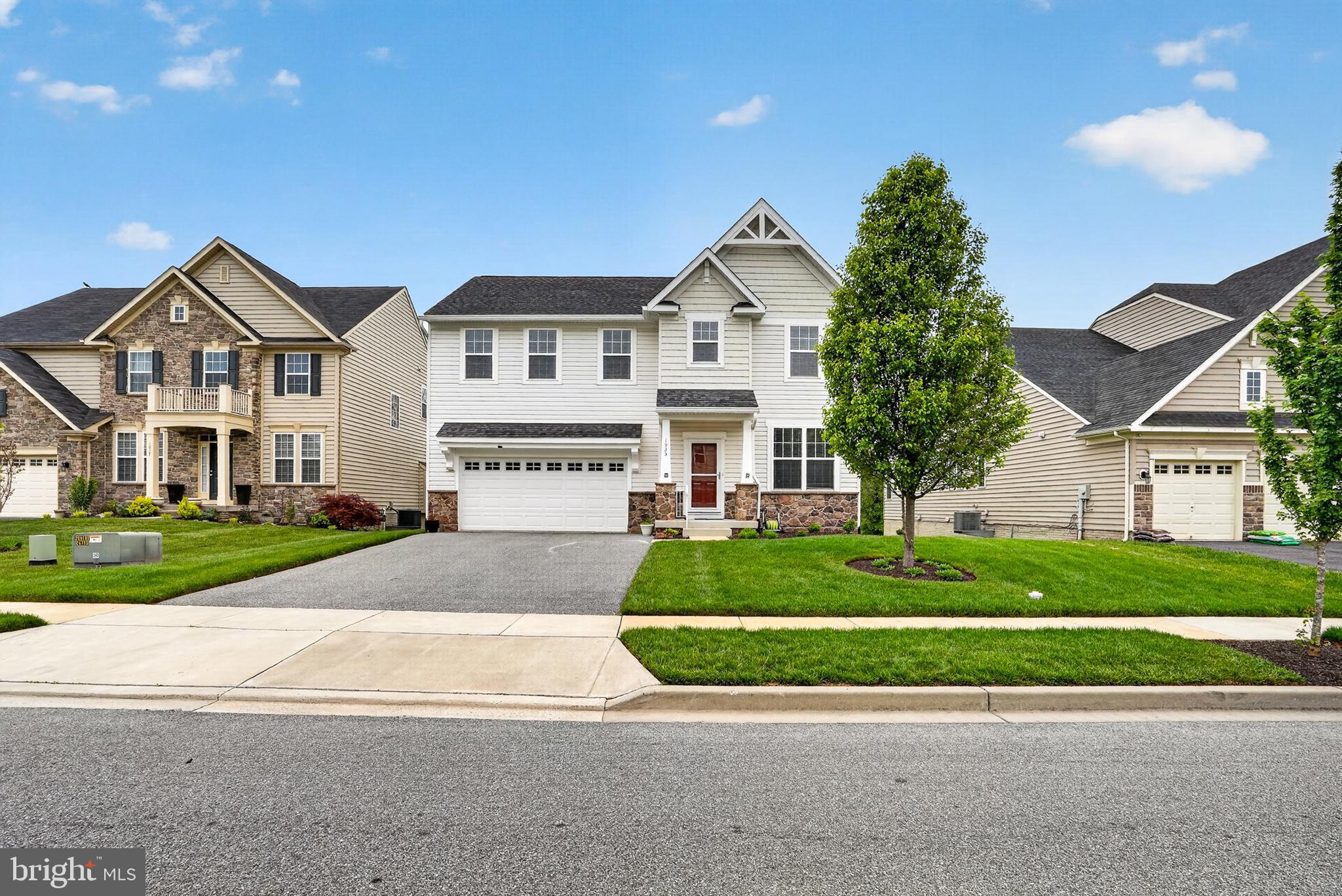 CLOVER RIDGE - Residential