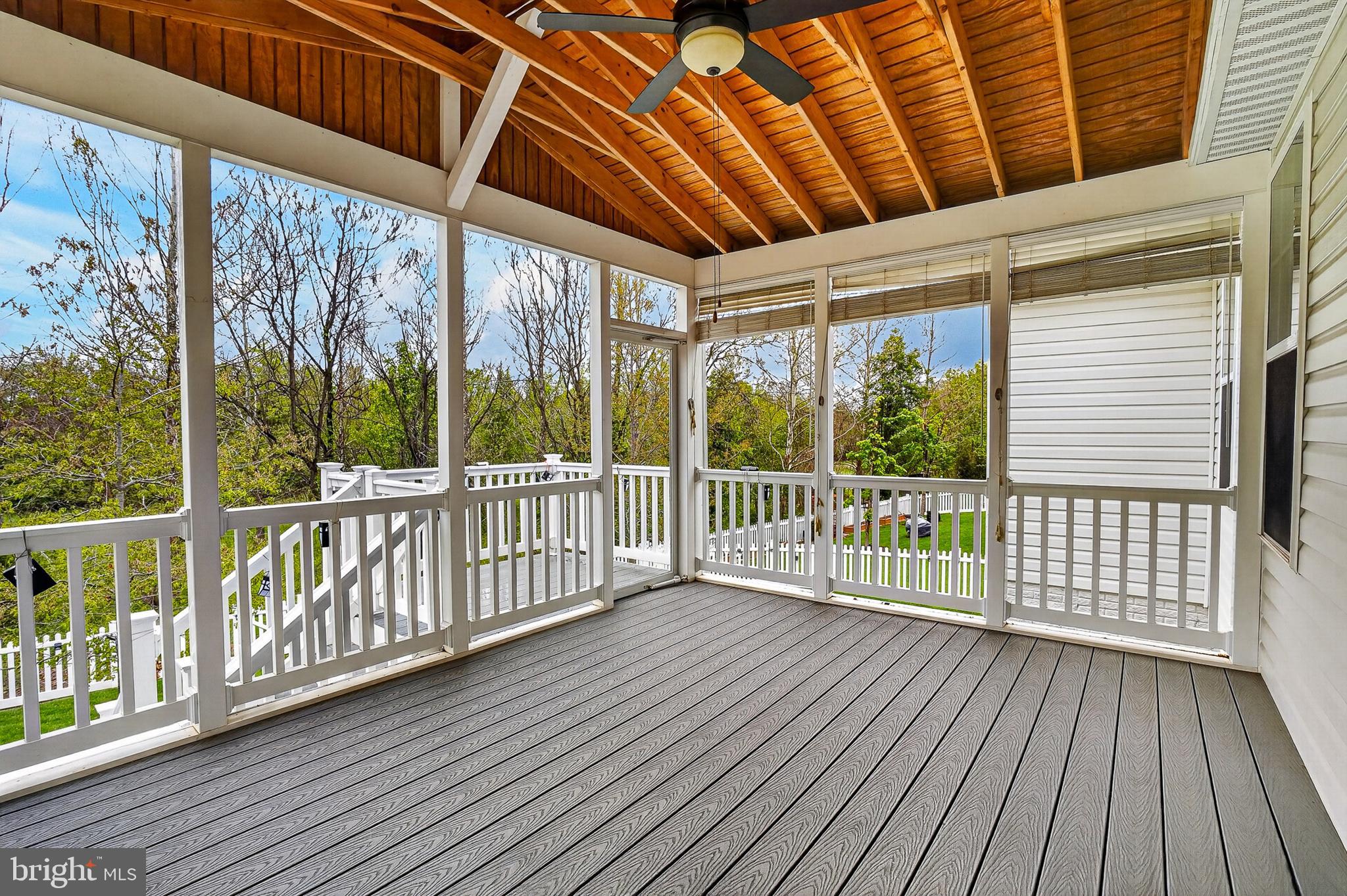 CLOVER RIDGE - Residential