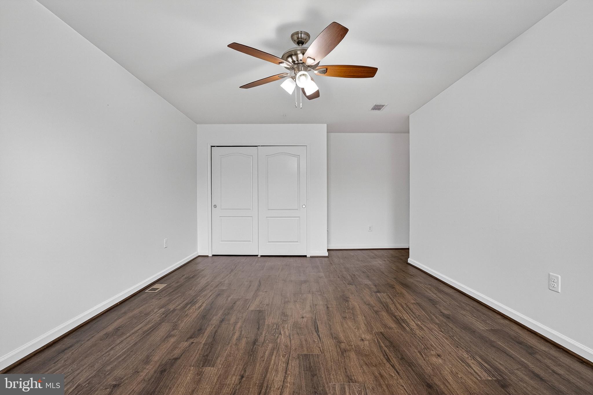 CLOVER RIDGE - Residential