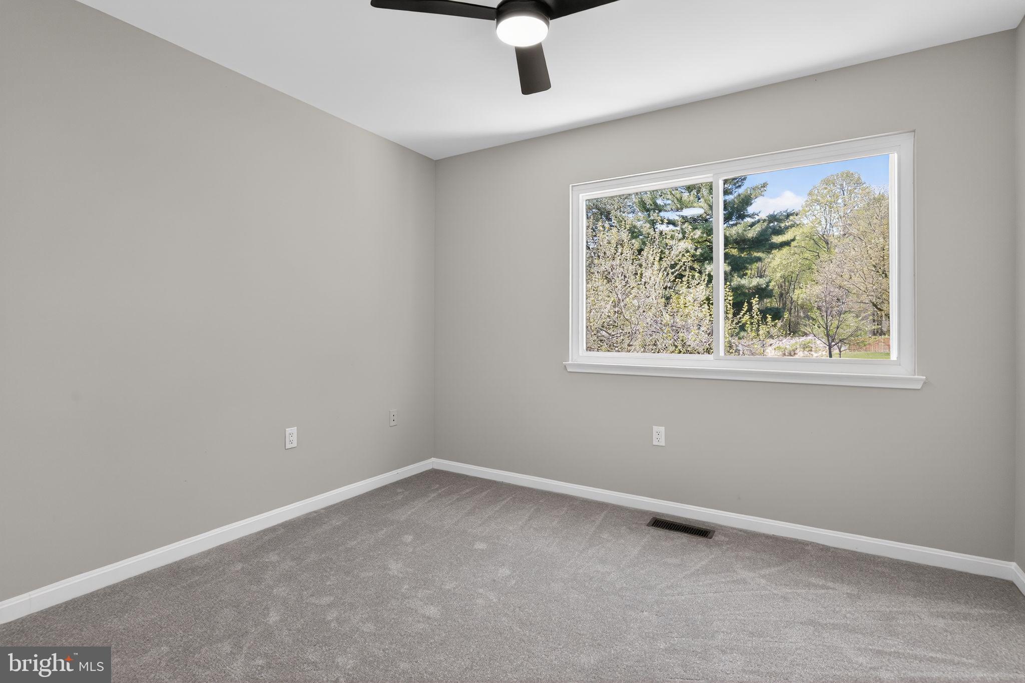 WILLOW HILLS- RESUB PARC - Residential