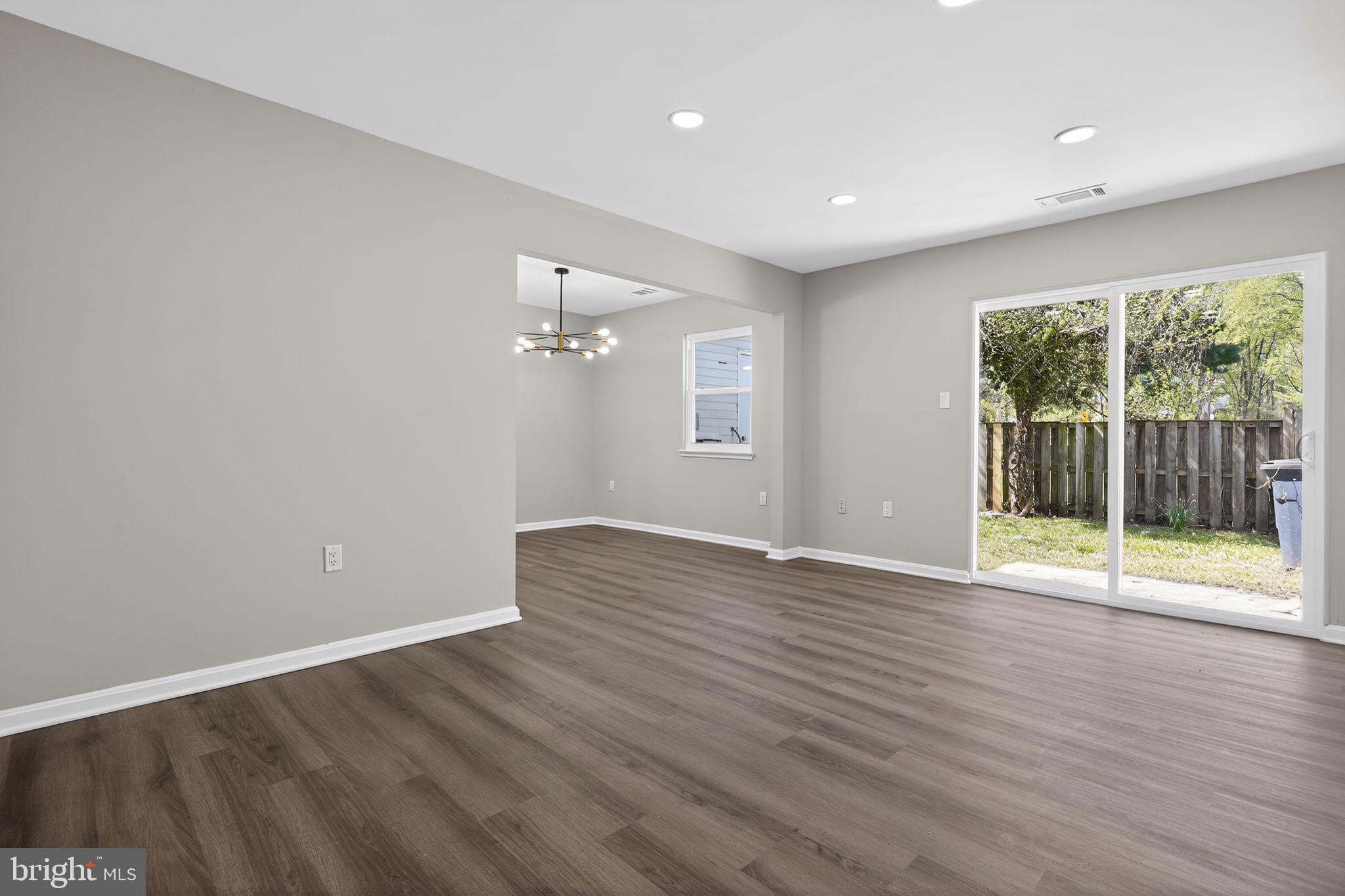 WILLOW HILLS- RESUB PARC - Residential