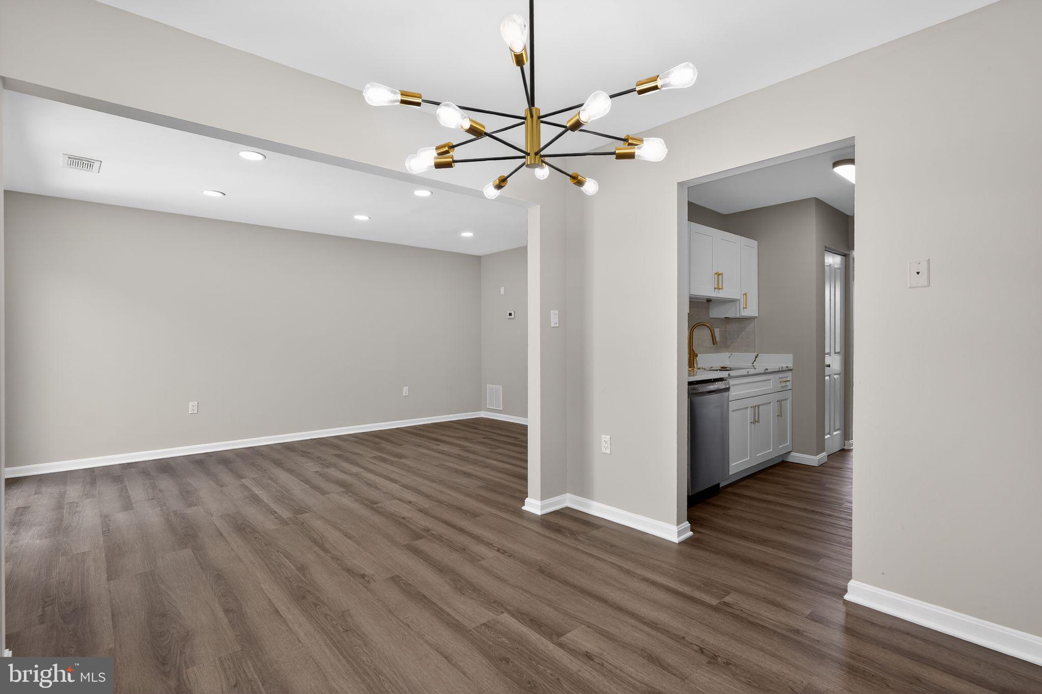 WILLOW HILLS- RESUB PARC - Residential