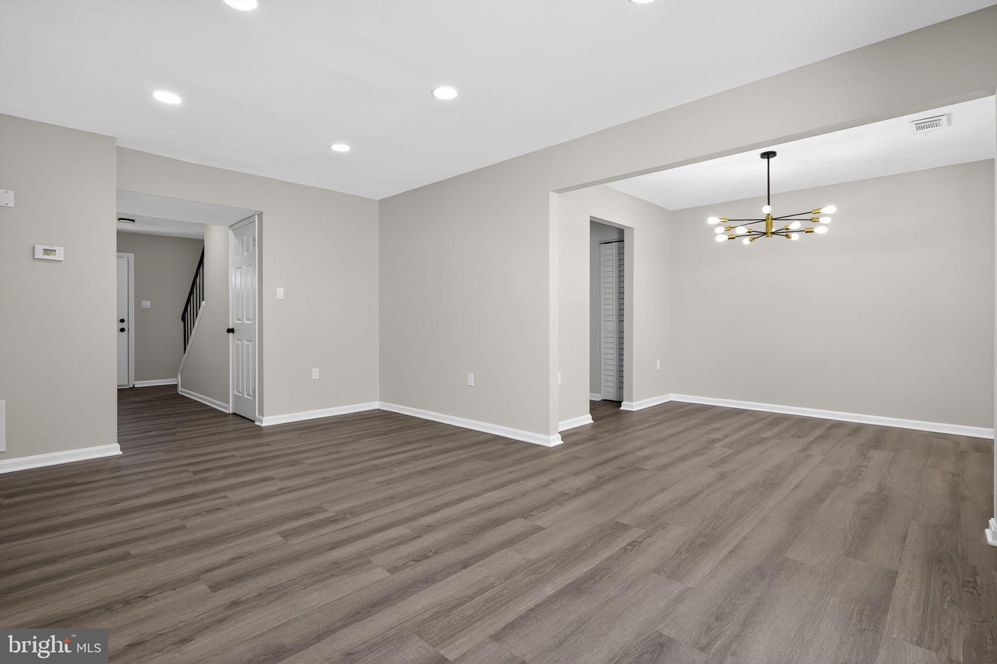 WILLOW HILLS- RESUB PARC - Residential