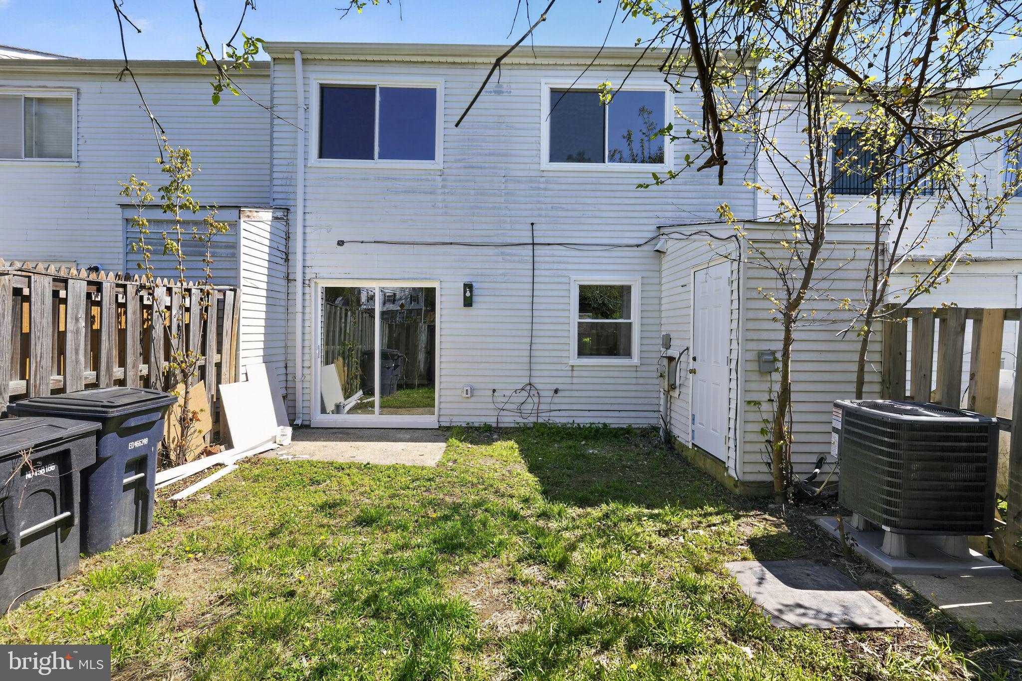 WILLOW HILLS- RESUB PARC - Residential