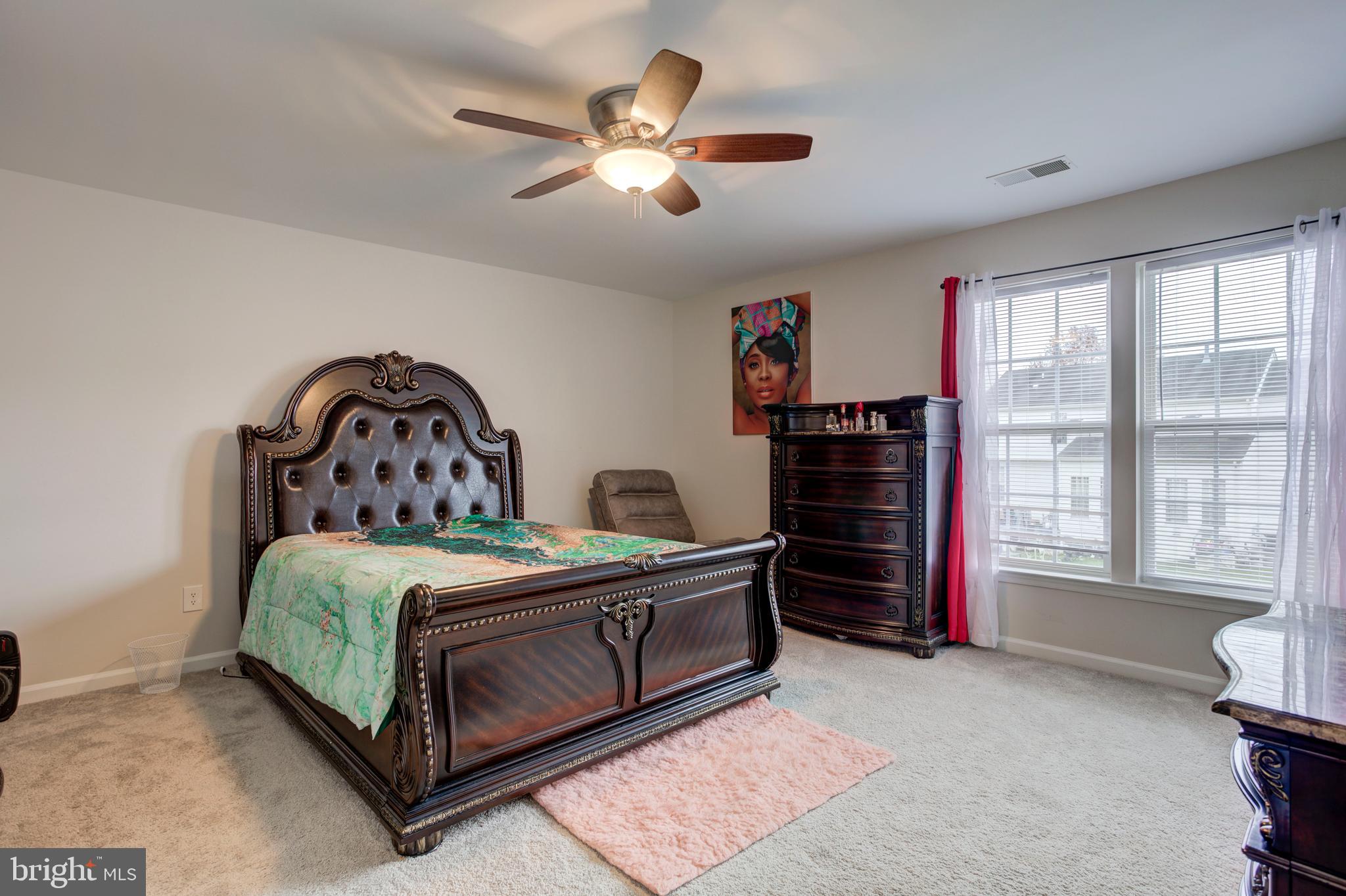 THE FALLS AT LEE'S PARKE - Residential Lease