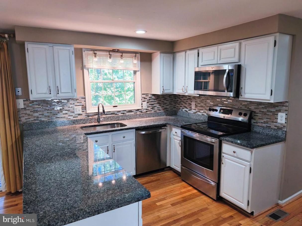 FOREST RIDGE - Residential Lease