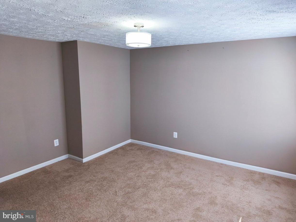 FOREST RIDGE - Residential Lease