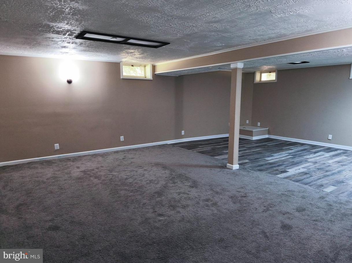 FOREST RIDGE - Residential Lease