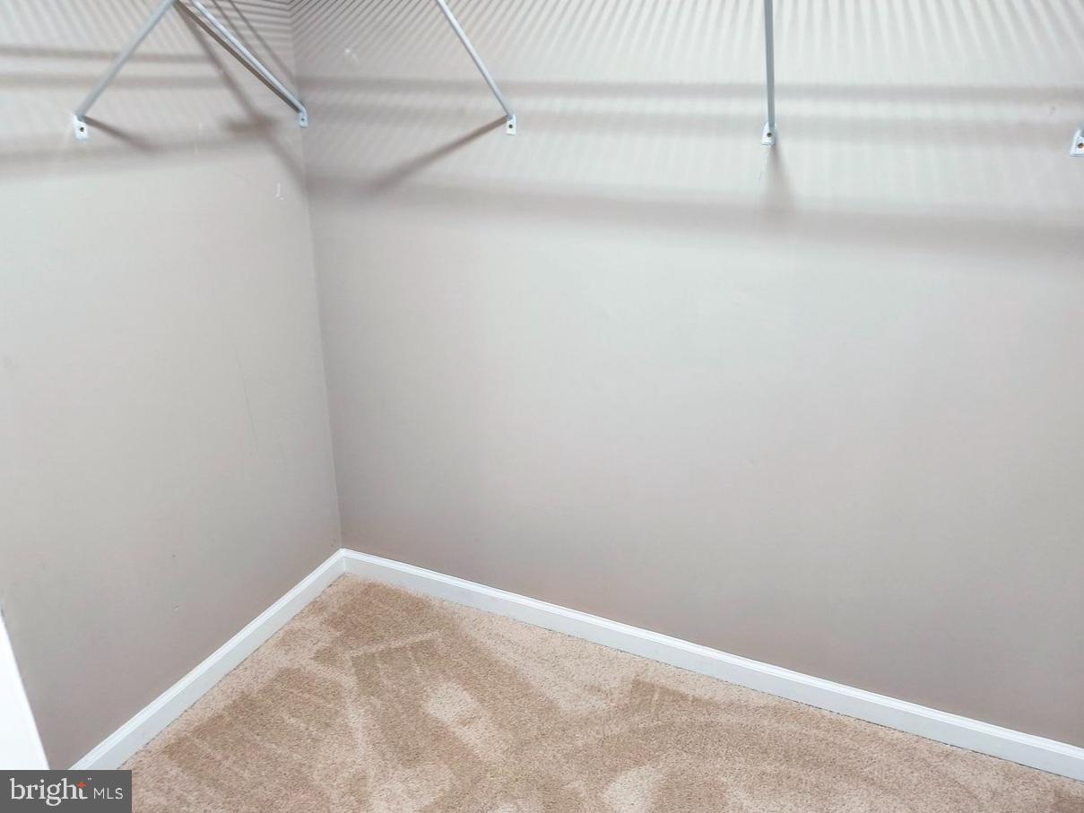 FOREST RIDGE - Residential Lease