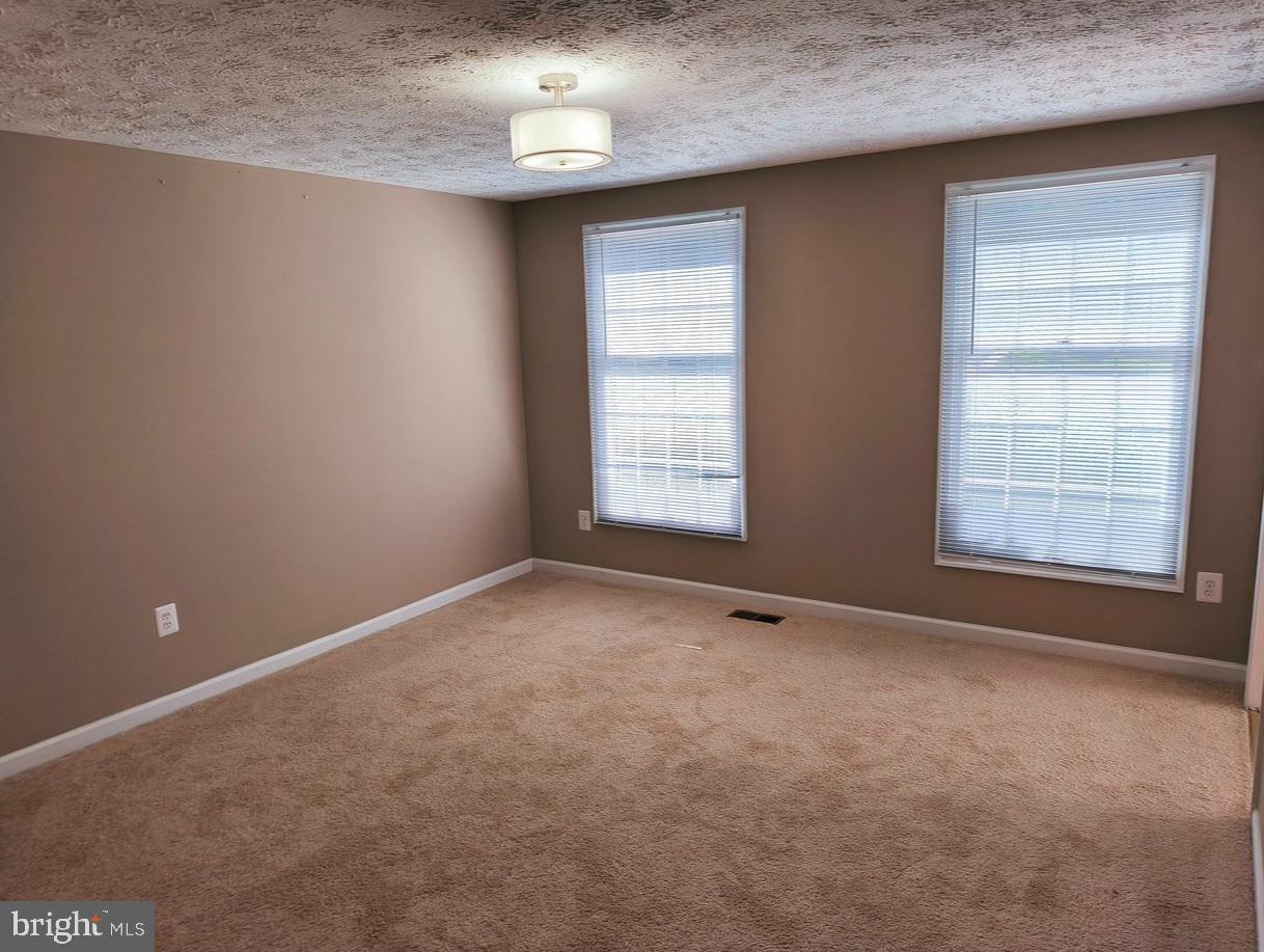 FOREST RIDGE - Residential Lease