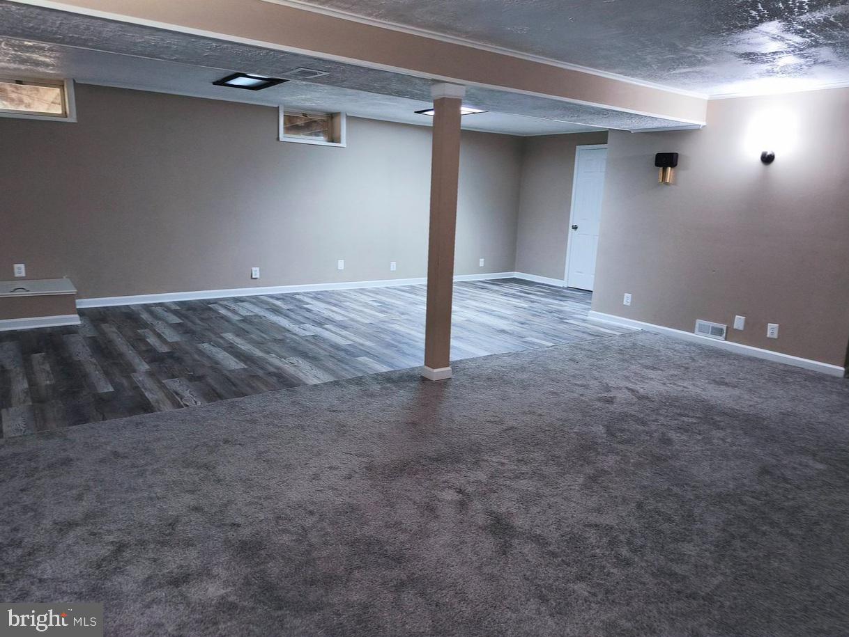 FOREST RIDGE - Residential Lease