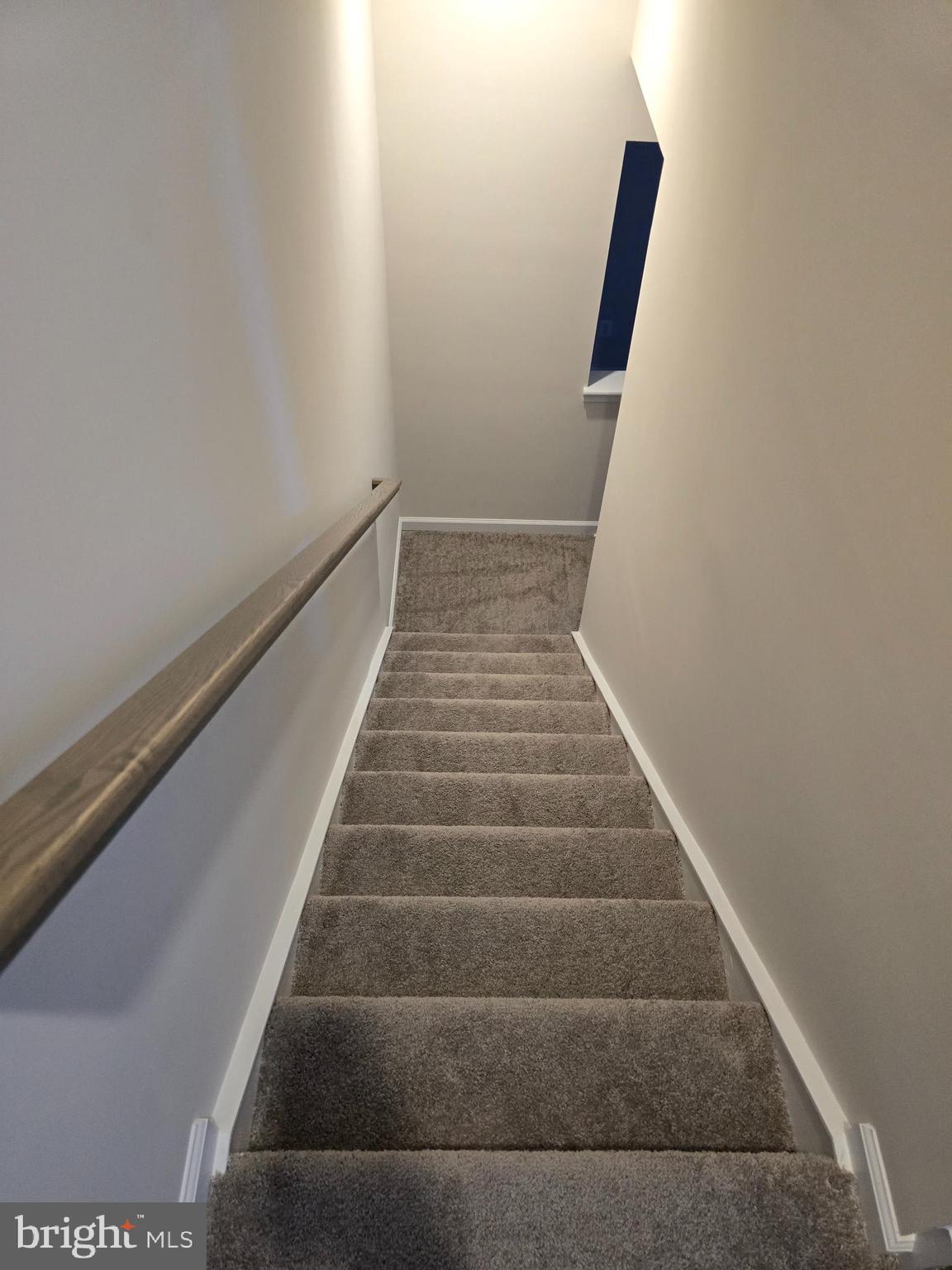 RED CLOVER MEADOWS - Residential Lease