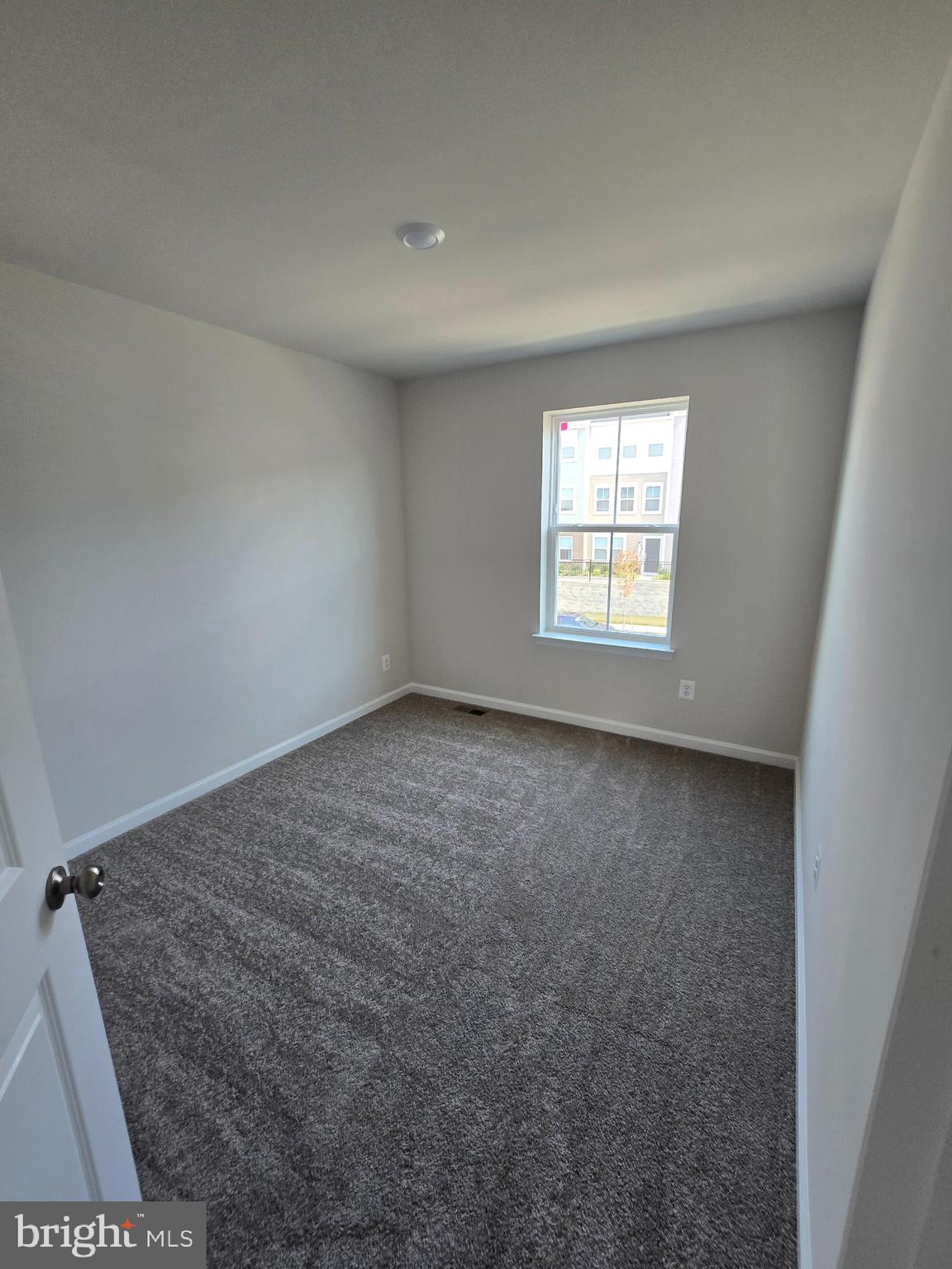 RED CLOVER MEADOWS - Residential Lease