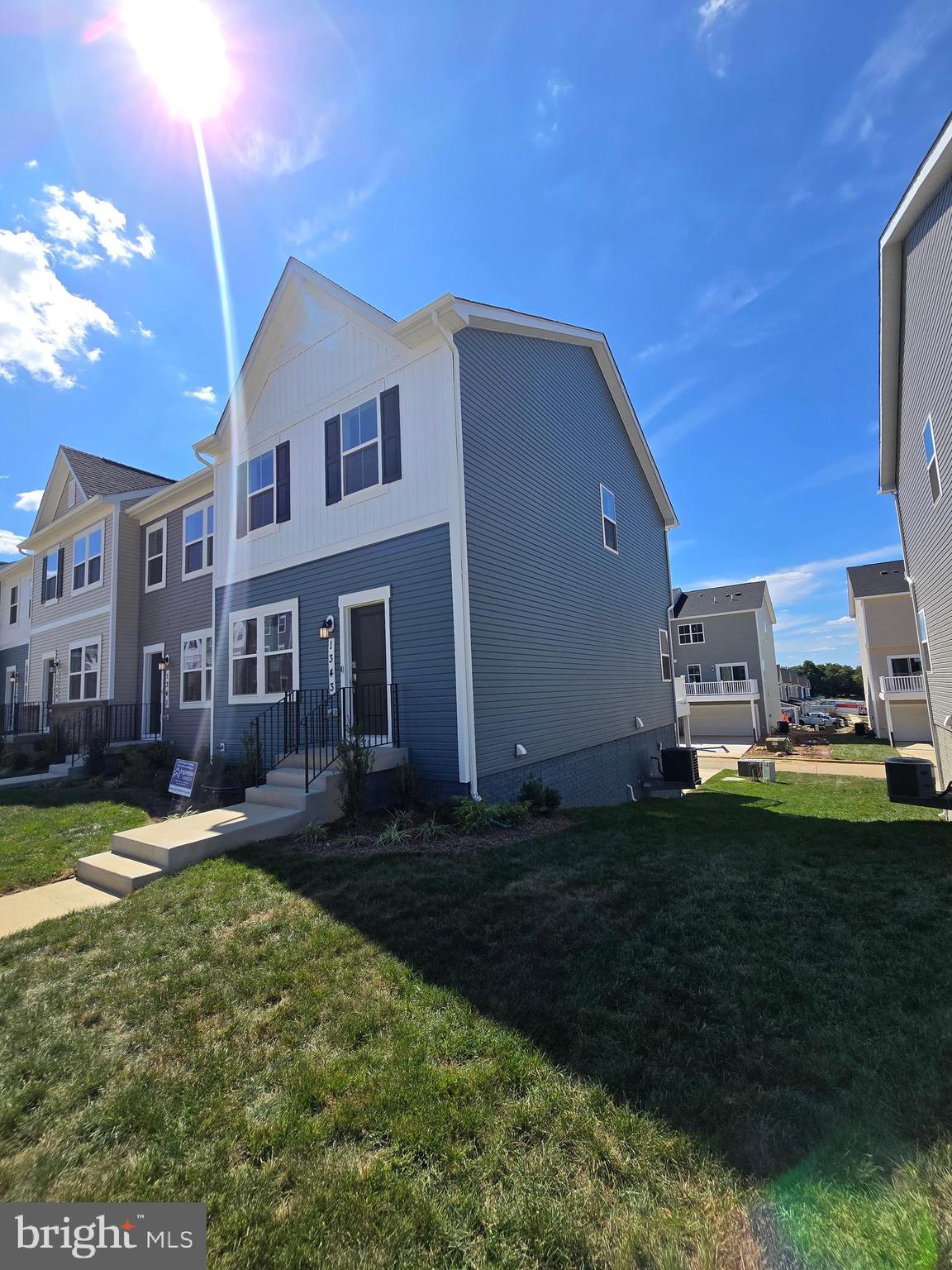 RED CLOVER MEADOWS - Residential Lease