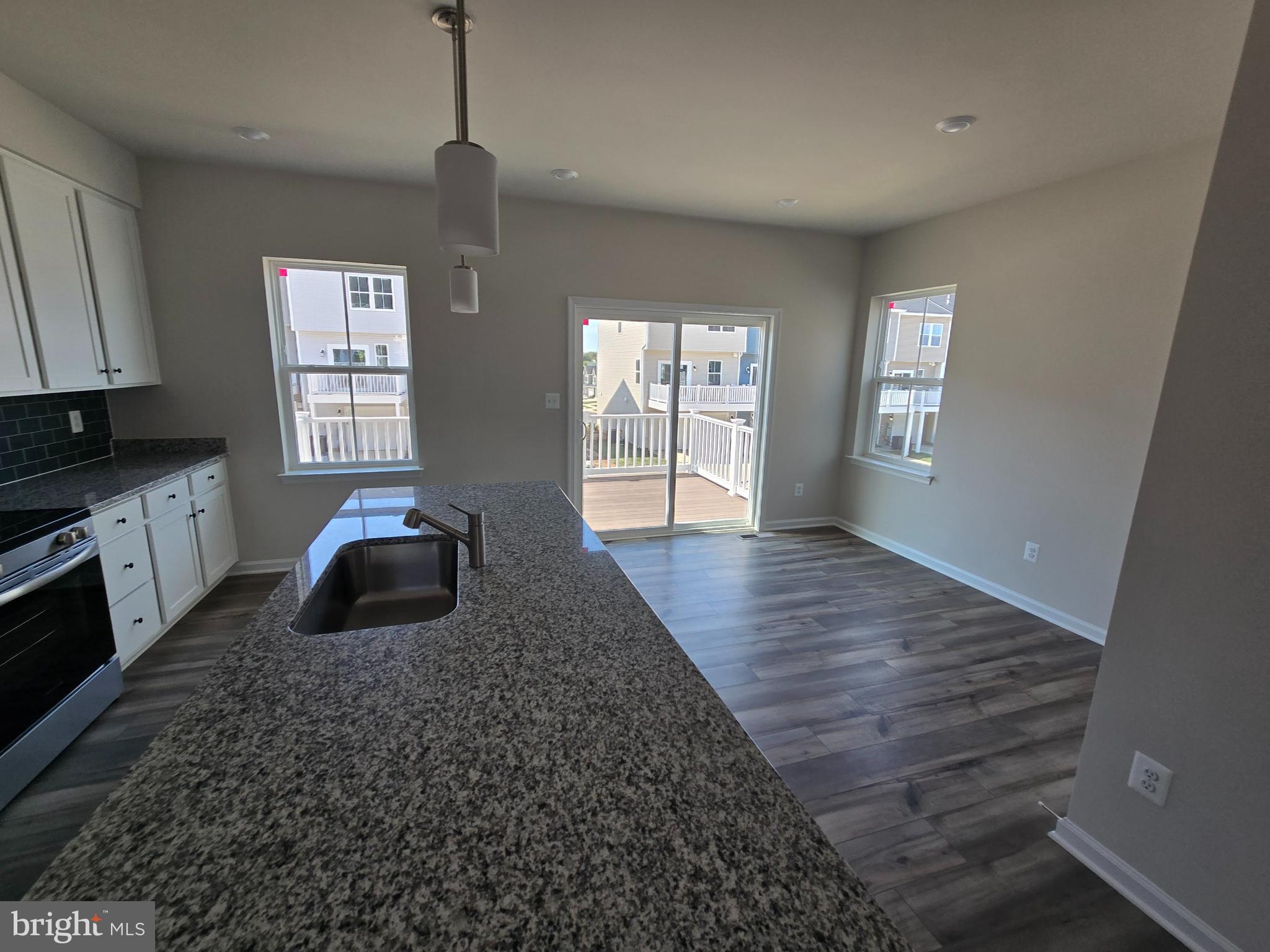 RED CLOVER MEADOWS - Residential Lease