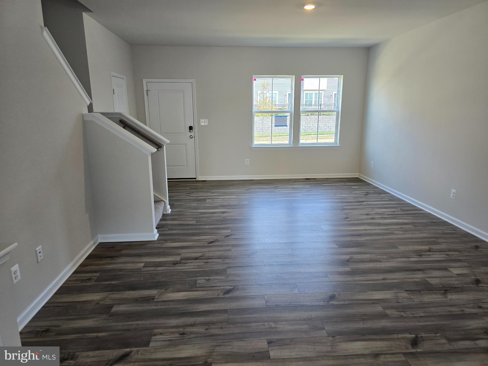 RED CLOVER MEADOWS - Residential Lease