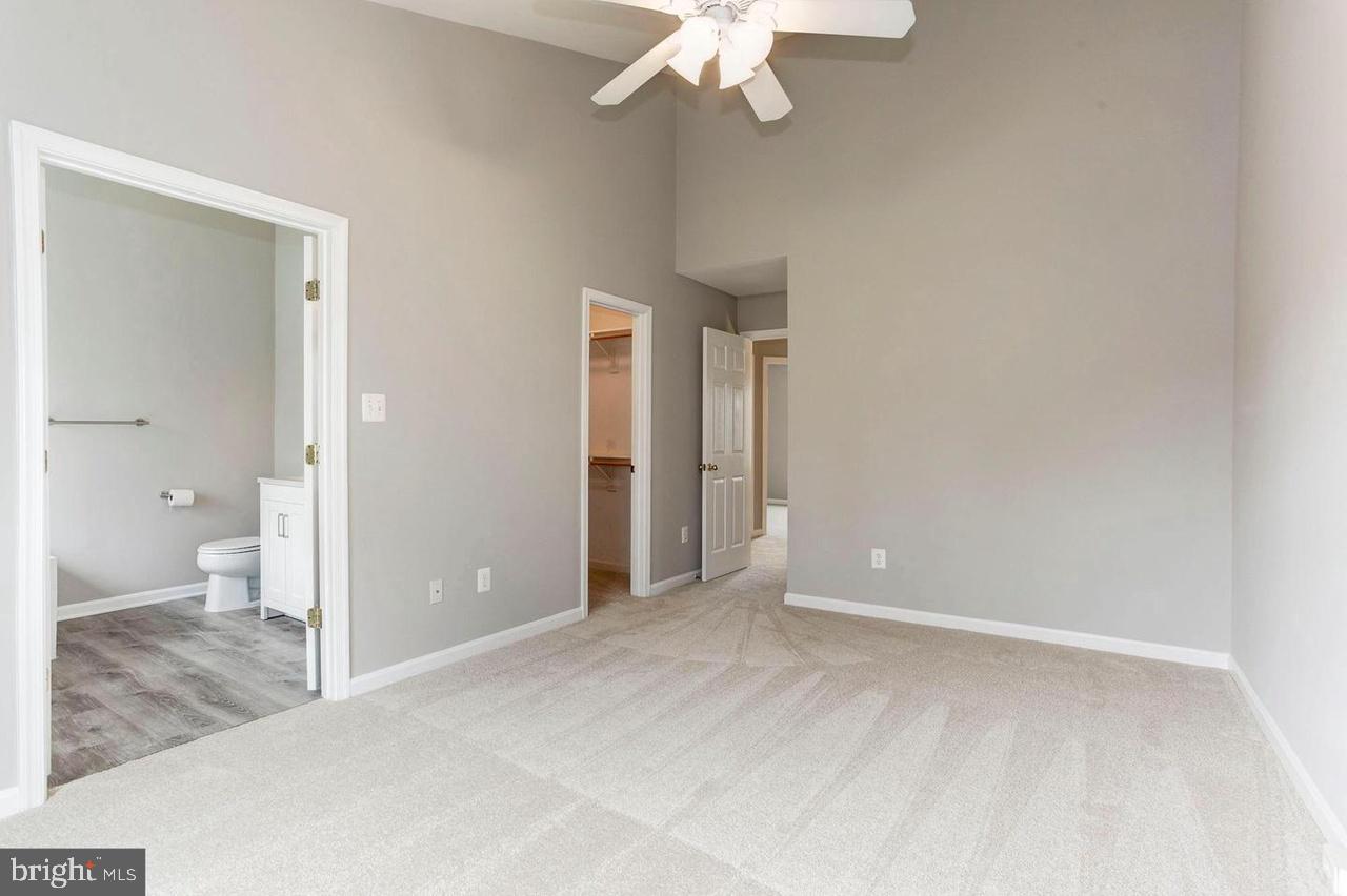 SOUTH RIDING - Residential Lease