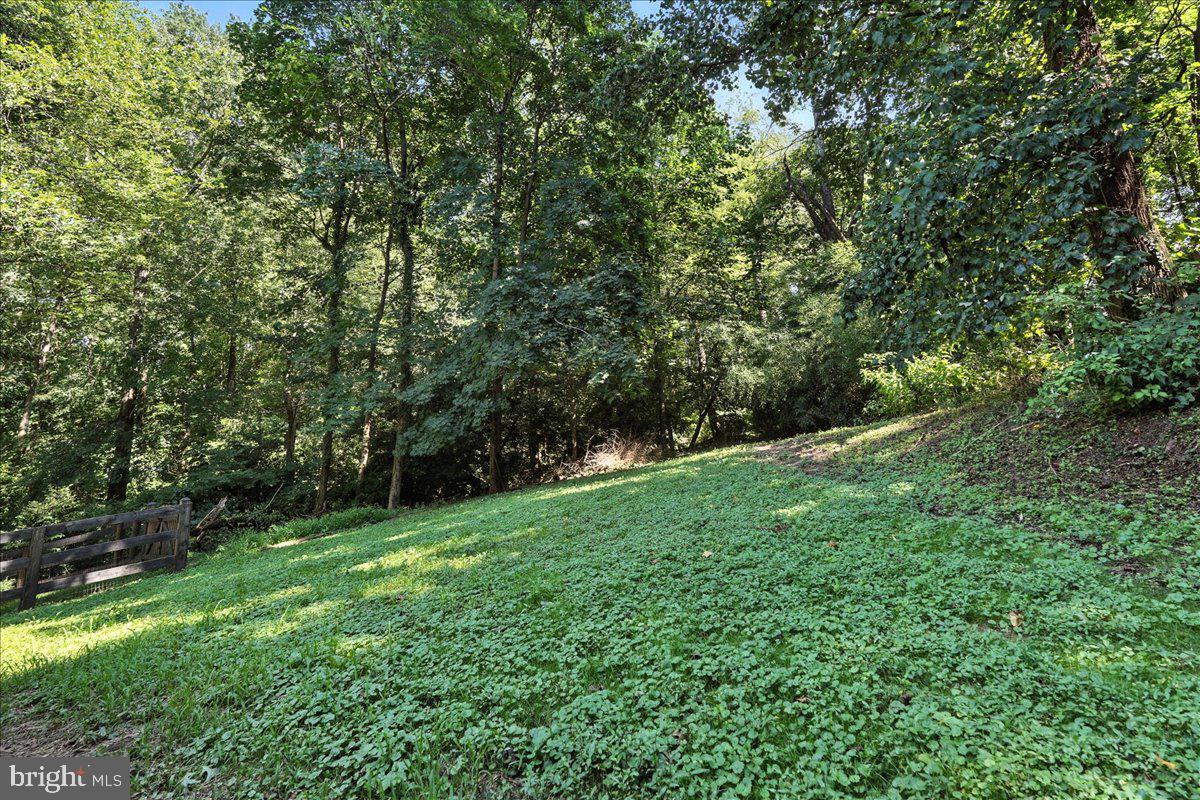 ELKRIDGE HEIGHTS - Residential