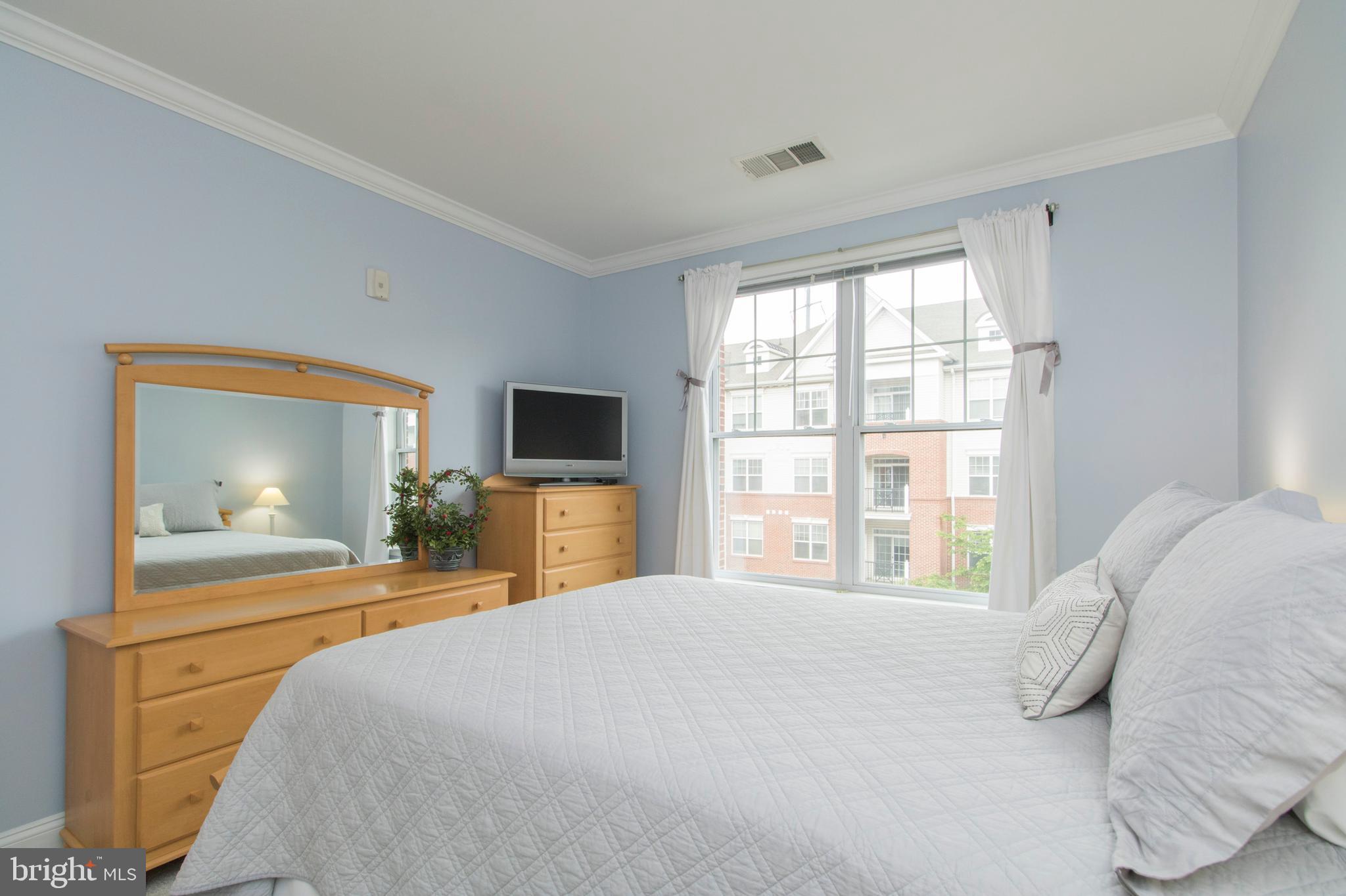 THE GRANDE AT RIVERVIEW - Residential