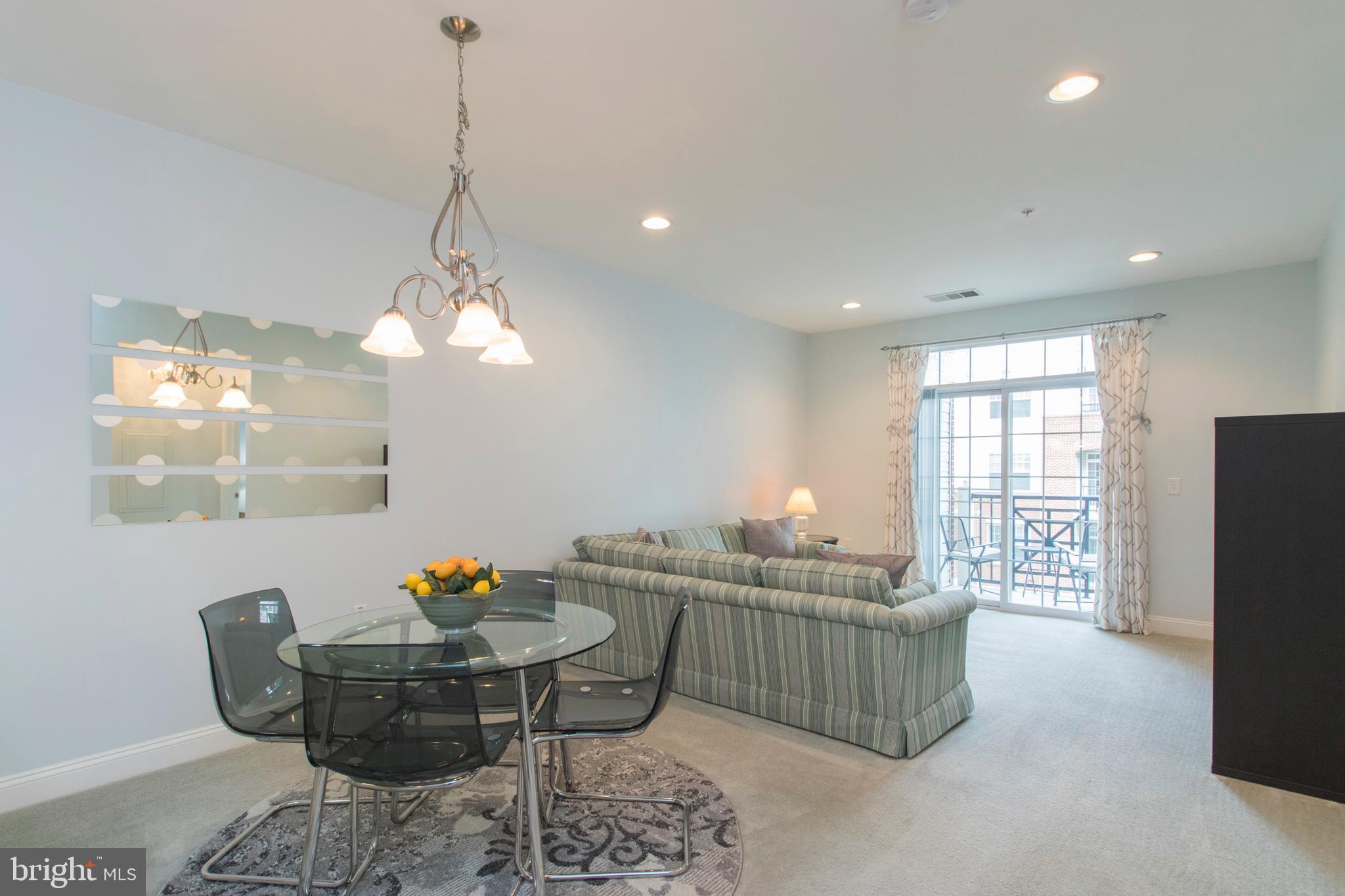 THE GRANDE AT RIVERVIEW - Residential