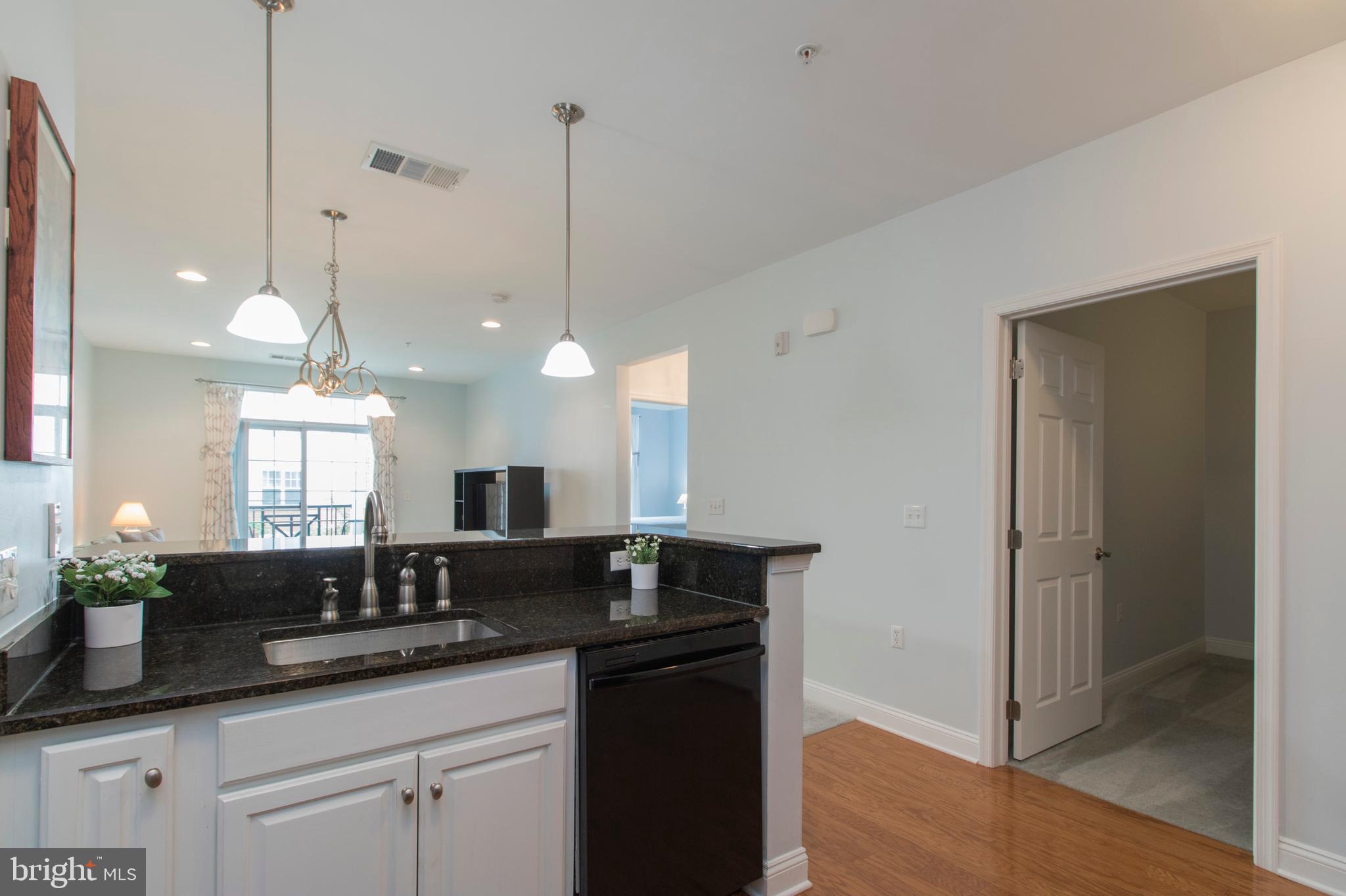 THE GRANDE AT RIVERVIEW - Residential