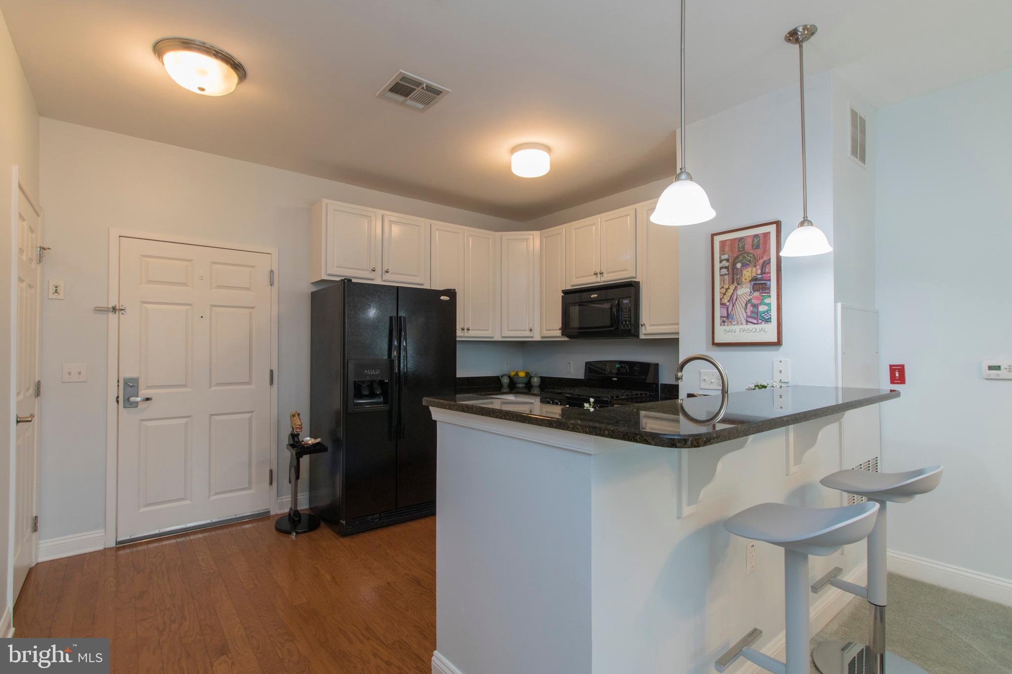 THE GRANDE AT RIVERVIEW - Residential