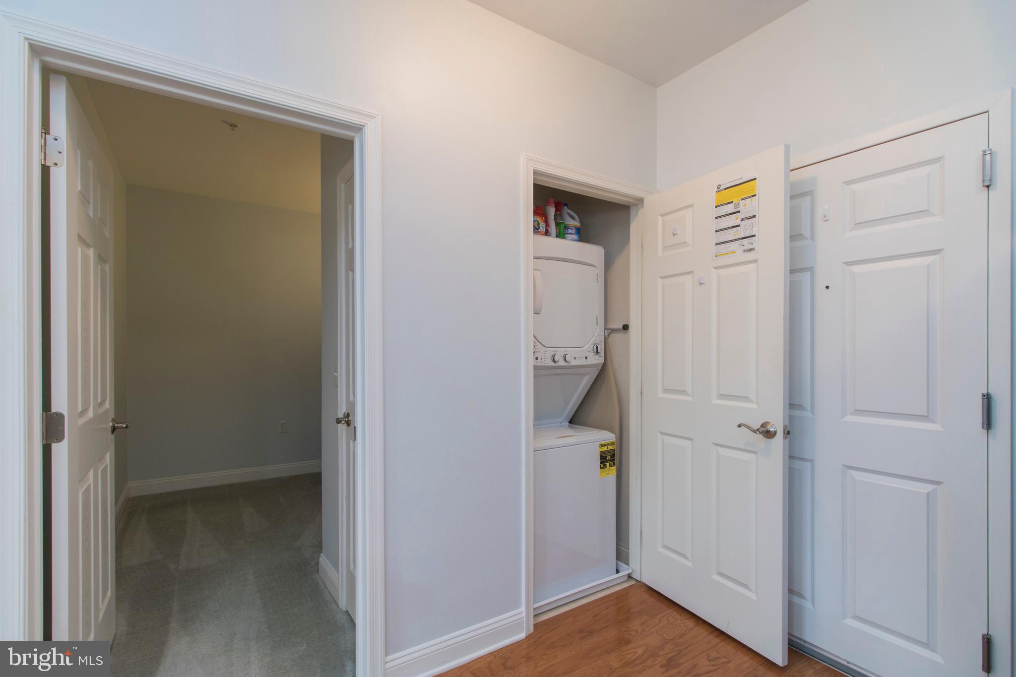 THE GRANDE AT RIVERVIEW - Residential